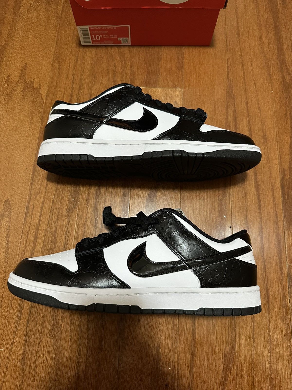 Nike Nike Dunk Low Retro SE Size US 10.5 / EU 43-44 - 1 Thumbnail
