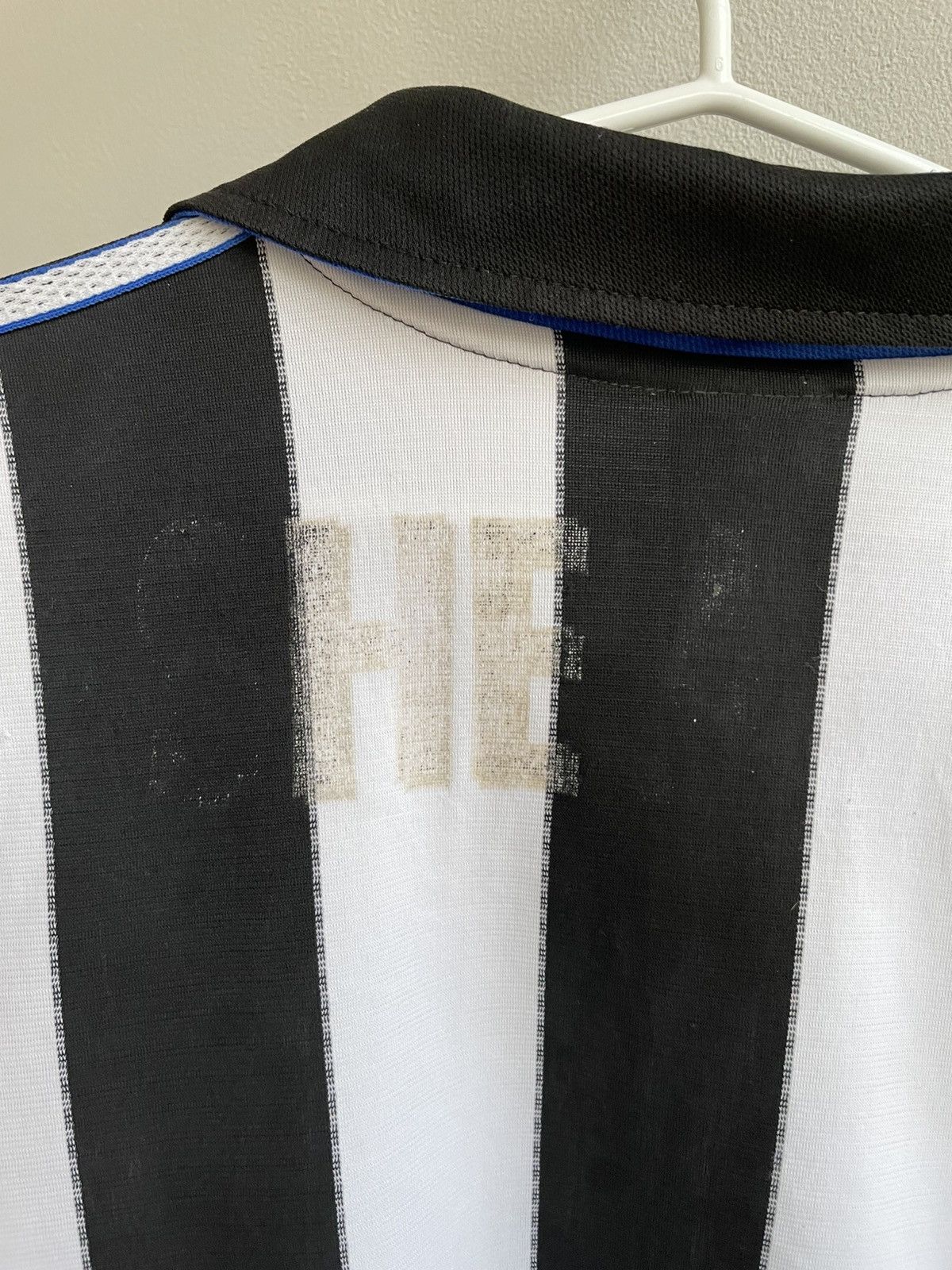 Adidas NEWCASTLE UNITED 1999 2000 HOME FOOTBAL SHIRT SOCCER JERSEY Size US XL / EU 56 / 4 - 20 Thumbnail