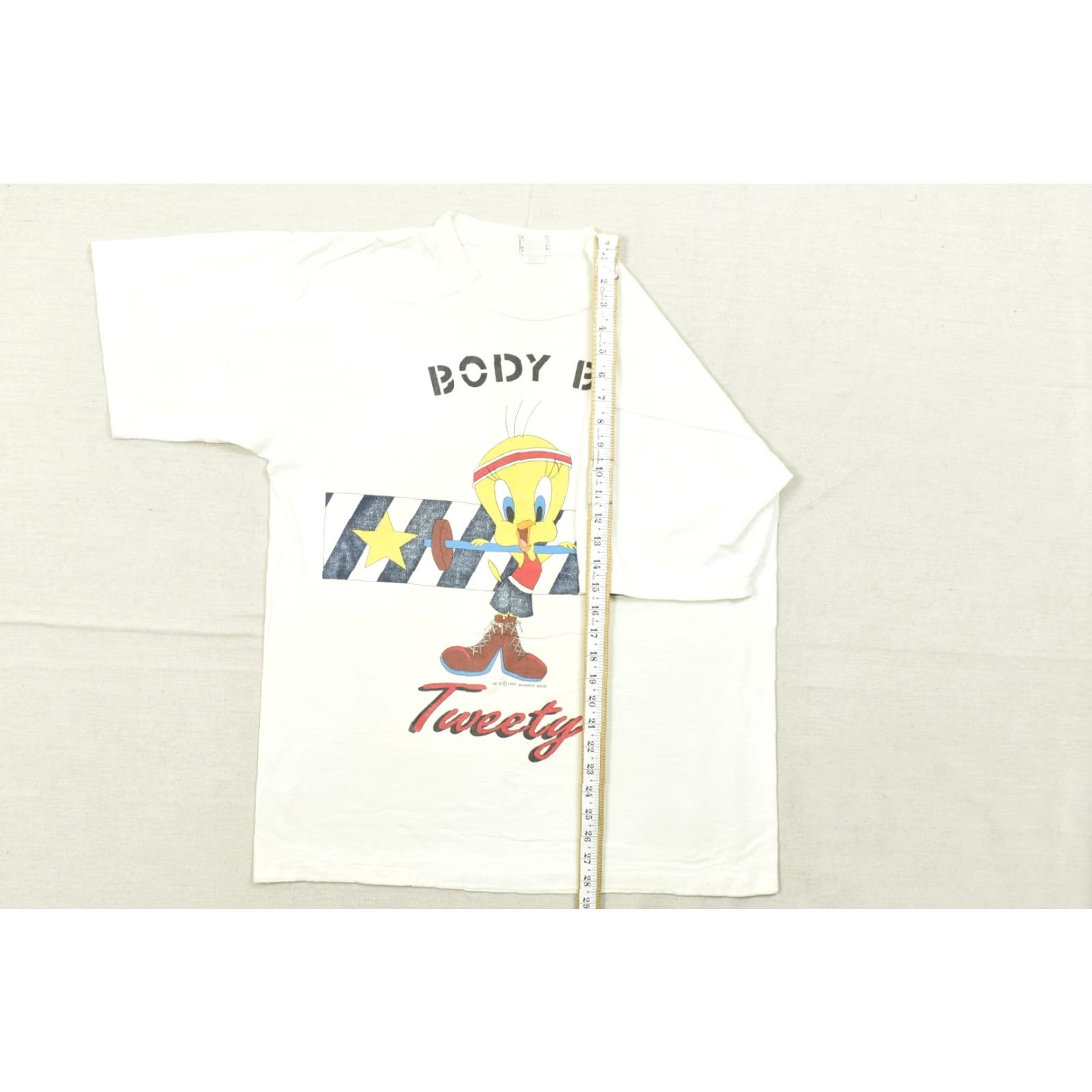 Vintage VINTAGE 1994 Looney Tunes Tweety Bird Body Tweety Graphic T-Shirt White One Size SS Size US M / EU 48-50 / 2 - 3 Thumbnail