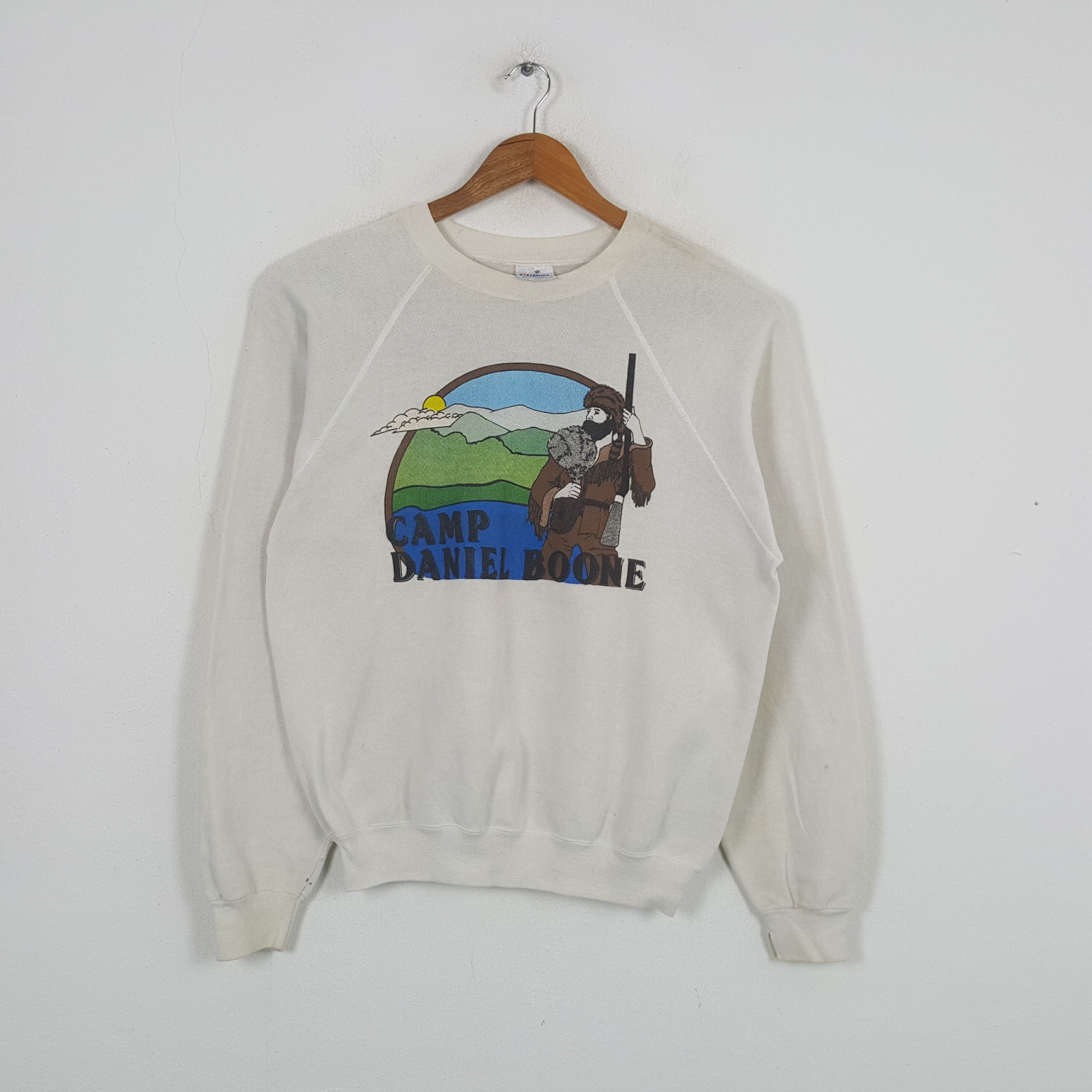 Hanes × Vintage Vintage CAMP DANIEL BOONE Streetwear Sweatshirt C286N13 Size US L / EU 52-54 / 3 - 1 Thumbnail