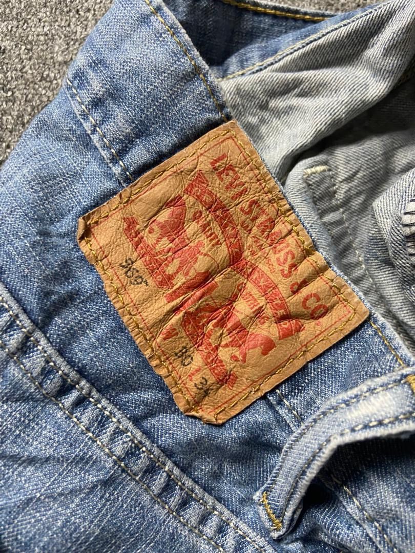 Levi's Levis Strauss Co. Distressed Jeans (175) Size US 32 / EU 48 - 4 Thumbnail