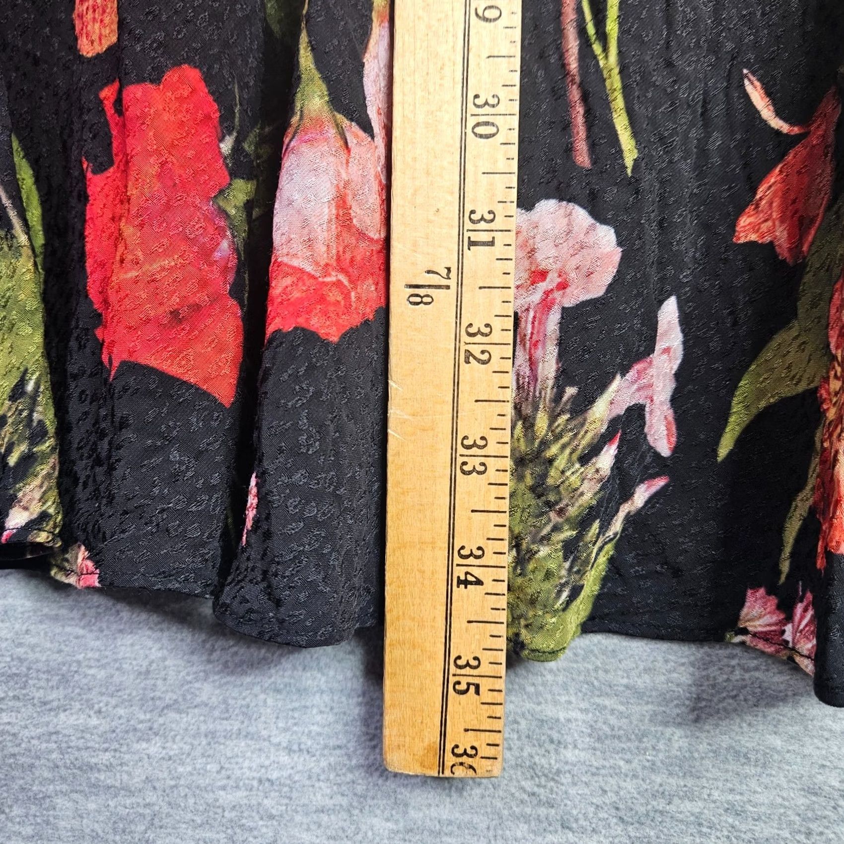 Ted Baker Ted Baker Sienno Mini Puff Sleeve Satin Floral Empire Dress Size 4 Multicolor V-Neck Womens Short Sleeve Size S / US 4 / IT 40 - 7 Thumbnail