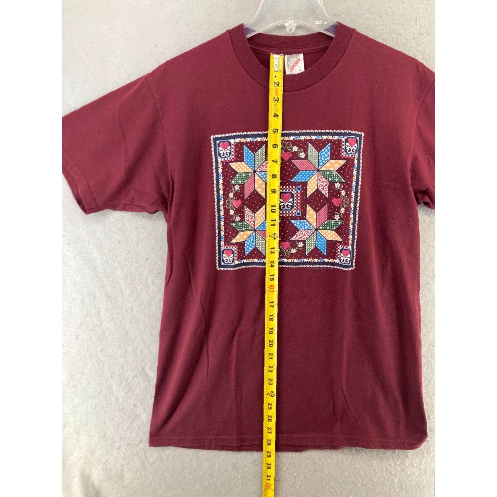 Jerzees VINTAGE Jerzees Graphic Print T-Shirt Large Burgundy USA Made Womens Size L / US 10 / IT 46 - 3 Thumbnail