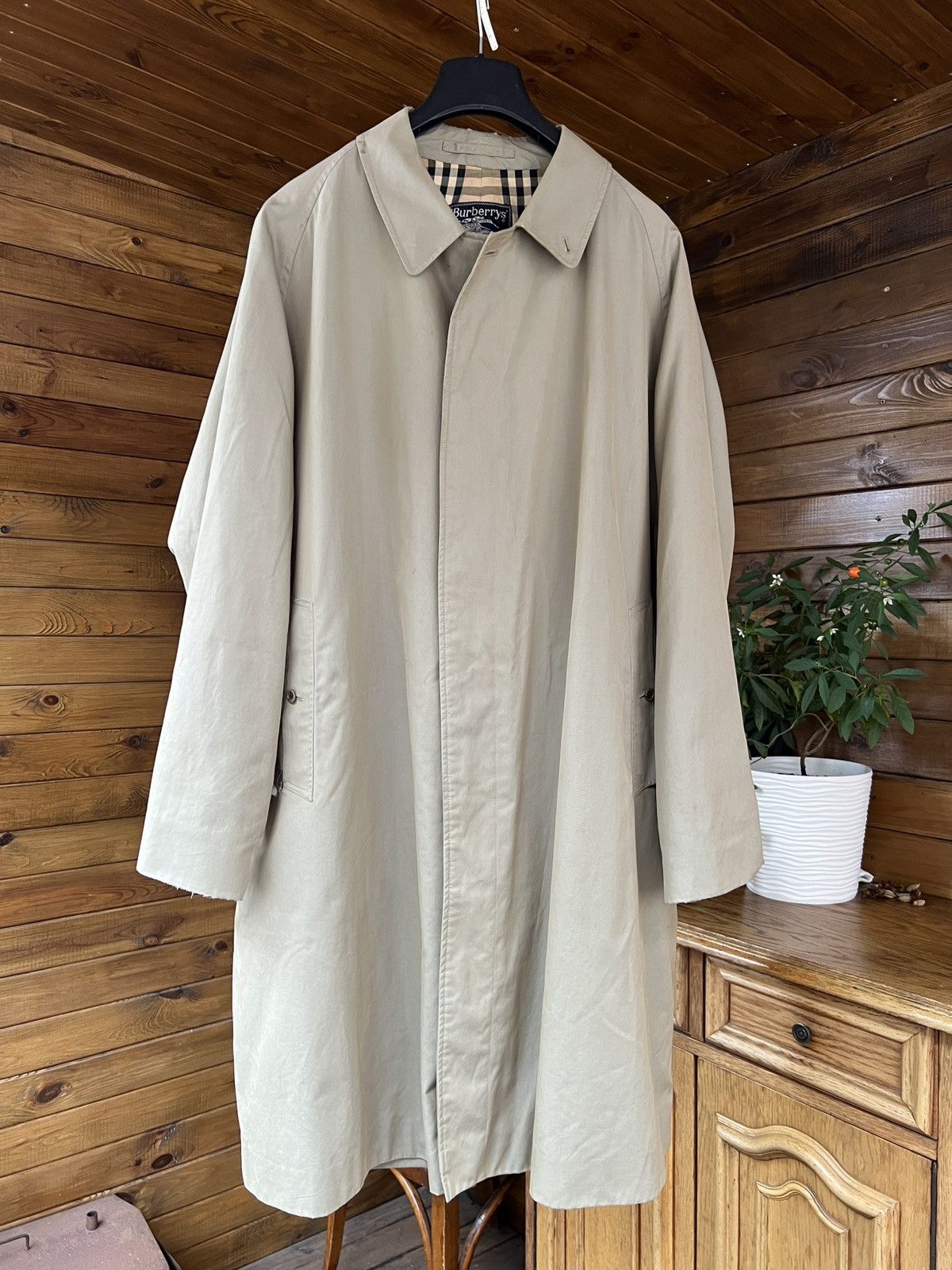 Burberry Vintage Burberry Long Raincoat Size US L / EU 52-54 / 3 - 1 Thumbnail