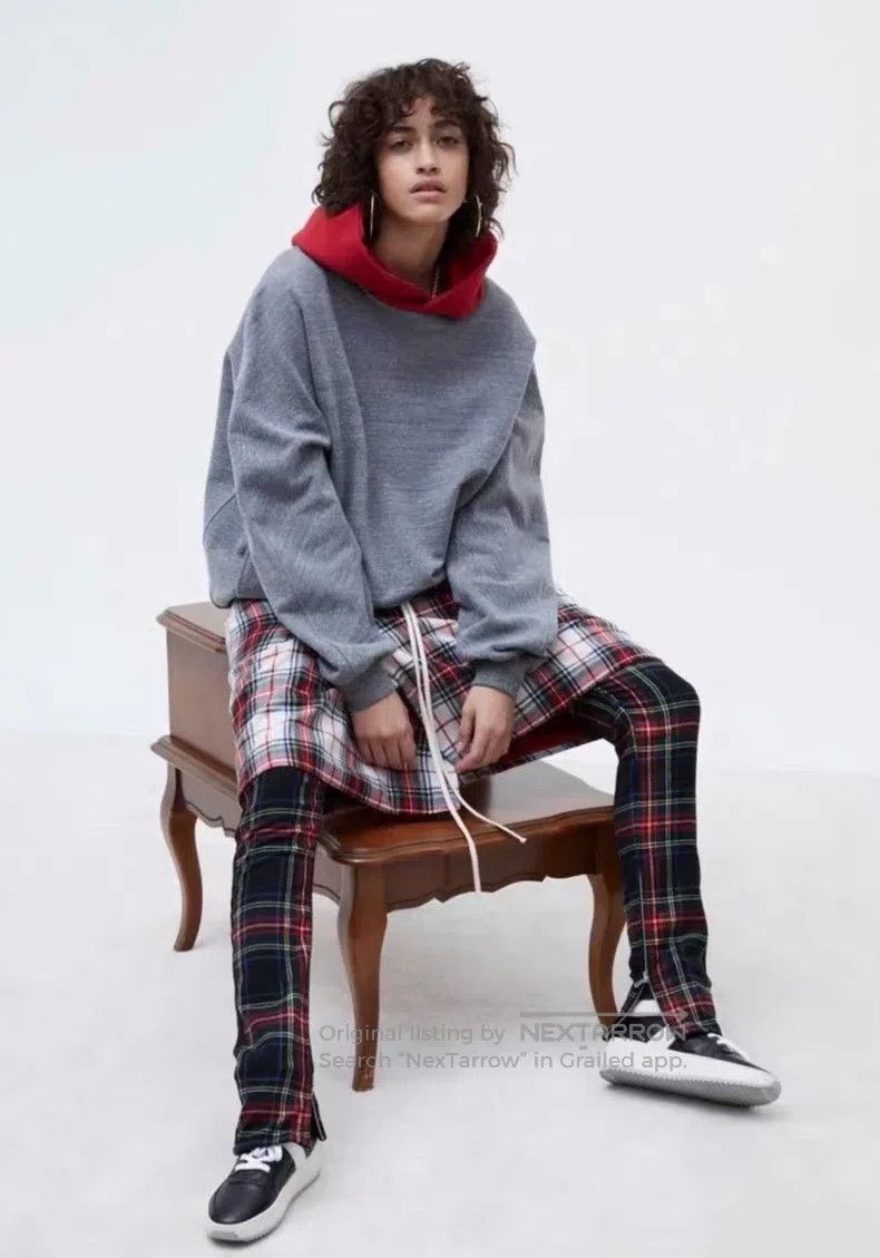 Fear of God Fear of God Little Red Riding Hood classic sweatshirt Size US L / EU 52-54 / 3 - 6 Thumbnail