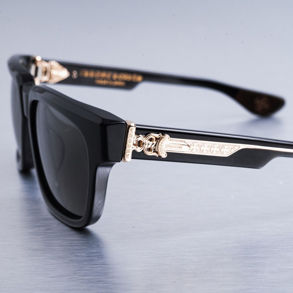 CHROME HEARTS BOX-OFFICER BLACK - 18KGP SUNGLASSES
