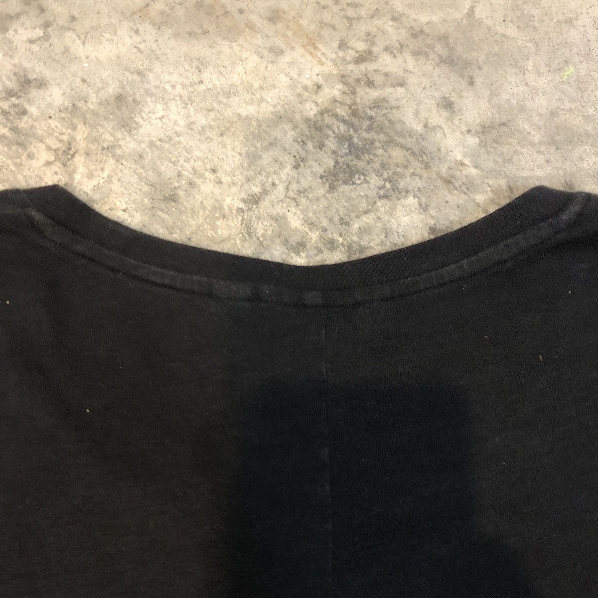 Japanese Brand Undercover X Uniqlo Skull Tee Size US L / EU 52-54 / 3 - 8 Thumbnail