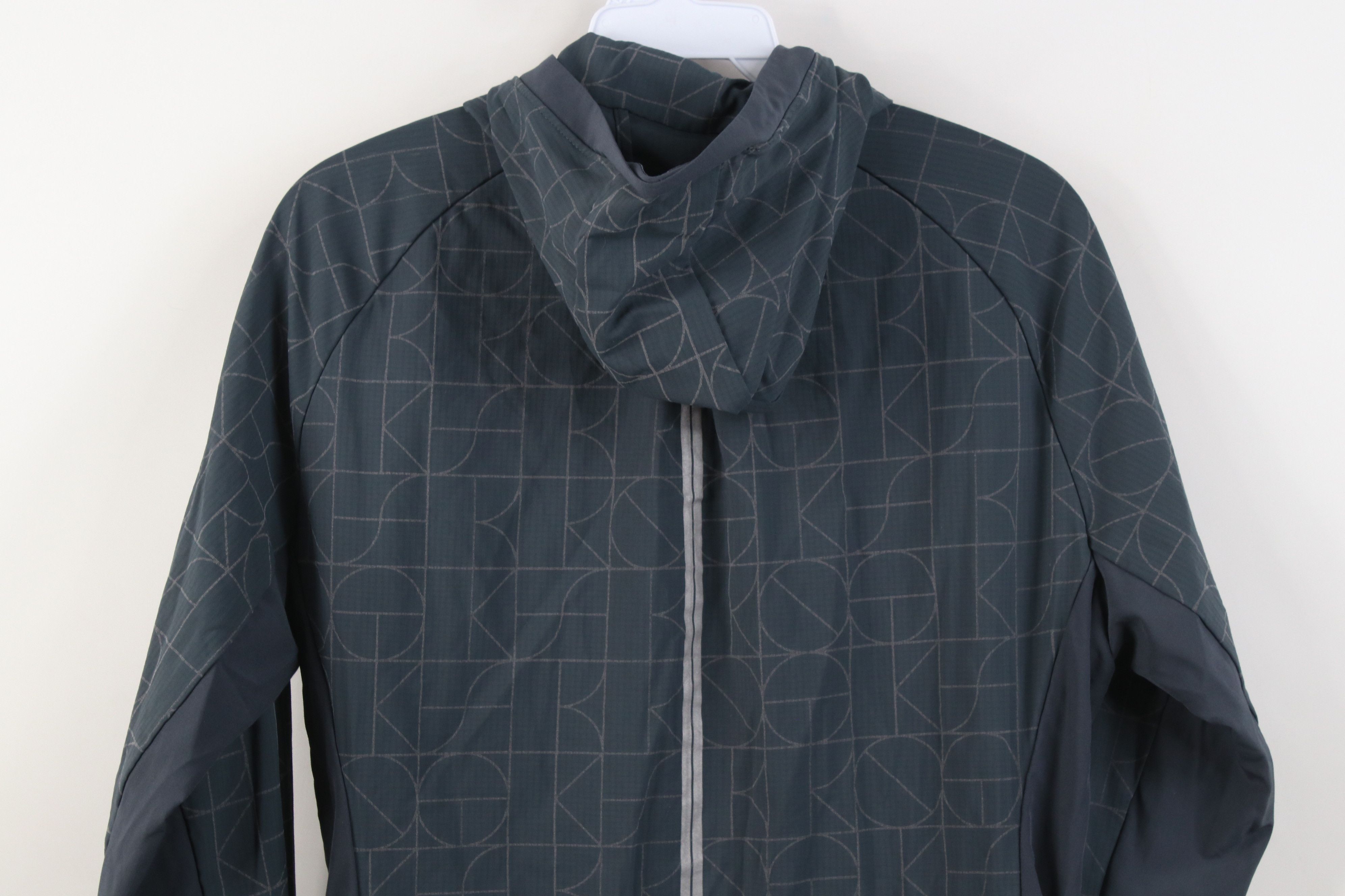Brooks Brooks Running Geometric Full Zip Hooded Jacket Gray Size US M / EU 48-50 / 2 - 12 Thumbnail