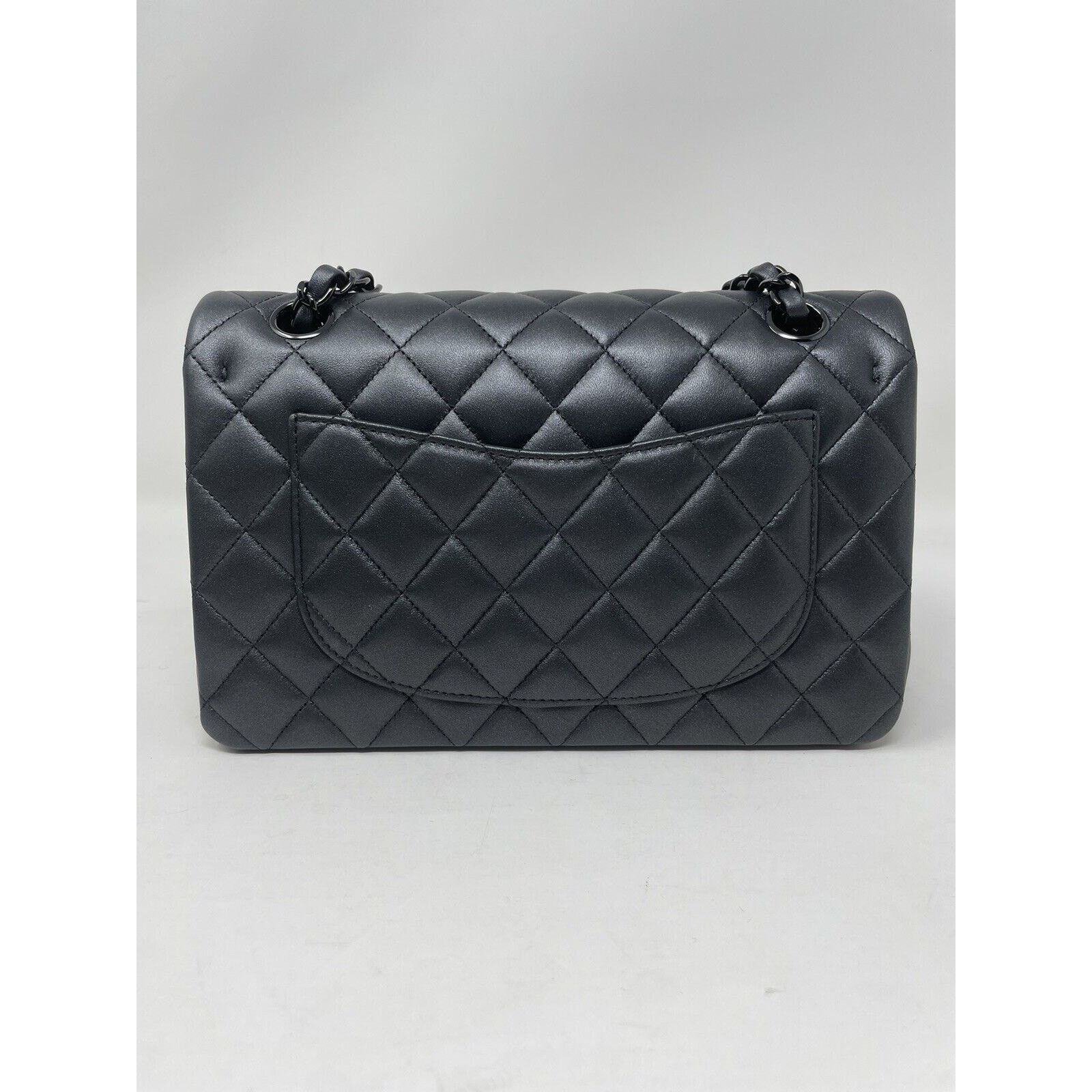 Chanel SO BLACK Small Classic Double Flap Black Pearly Lambskin 23B Size ONE SIZE - 6 Thumbnail