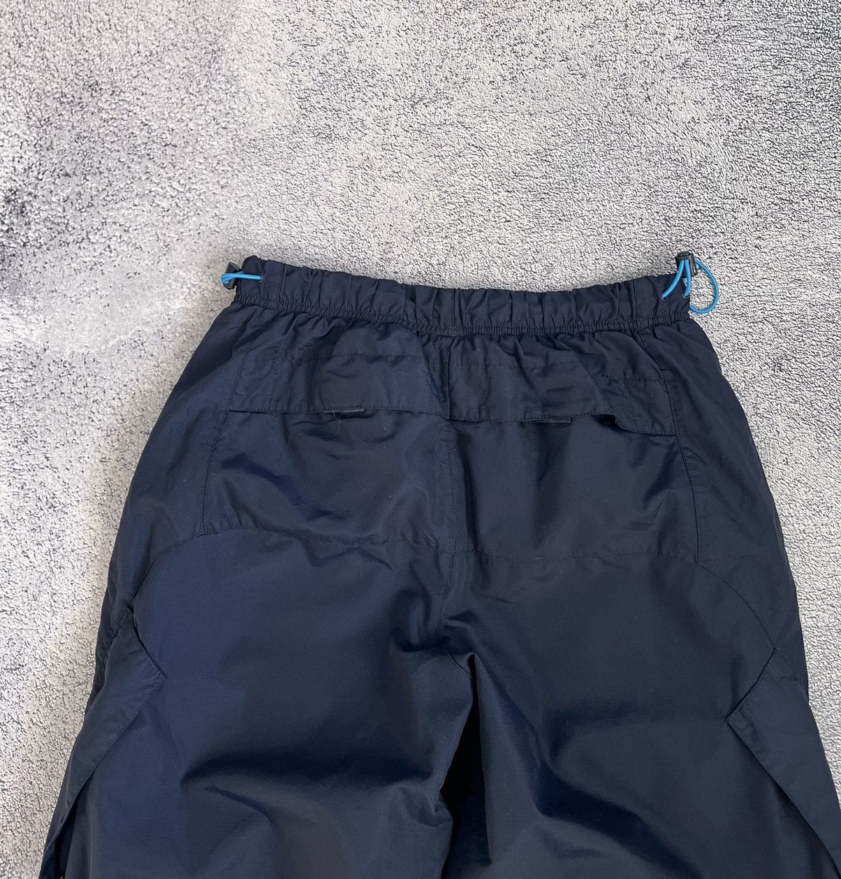 Nike Nike Men’s Track Pants Nylon Vintage Sportswear Blue Size M Size US 32 / EU 48 - 17 Thumbnail