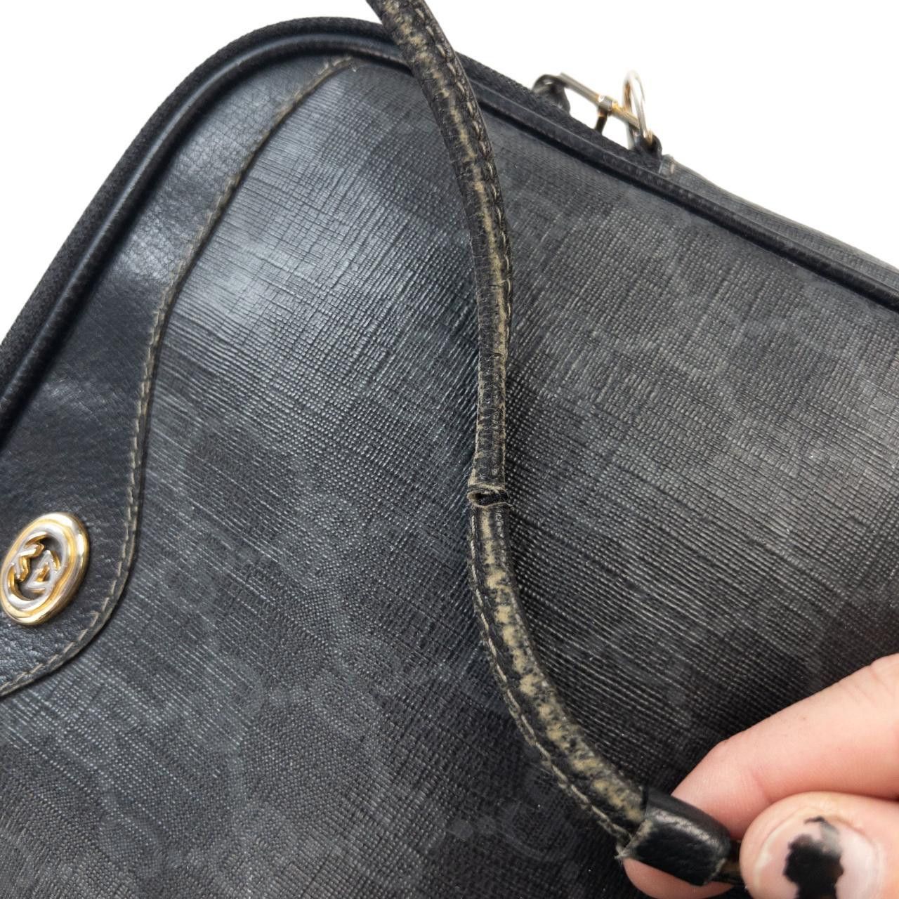 Gucci Vintage Gucci Monogram Cross Body Bag Size ONE SIZE - 5 Thumbnail