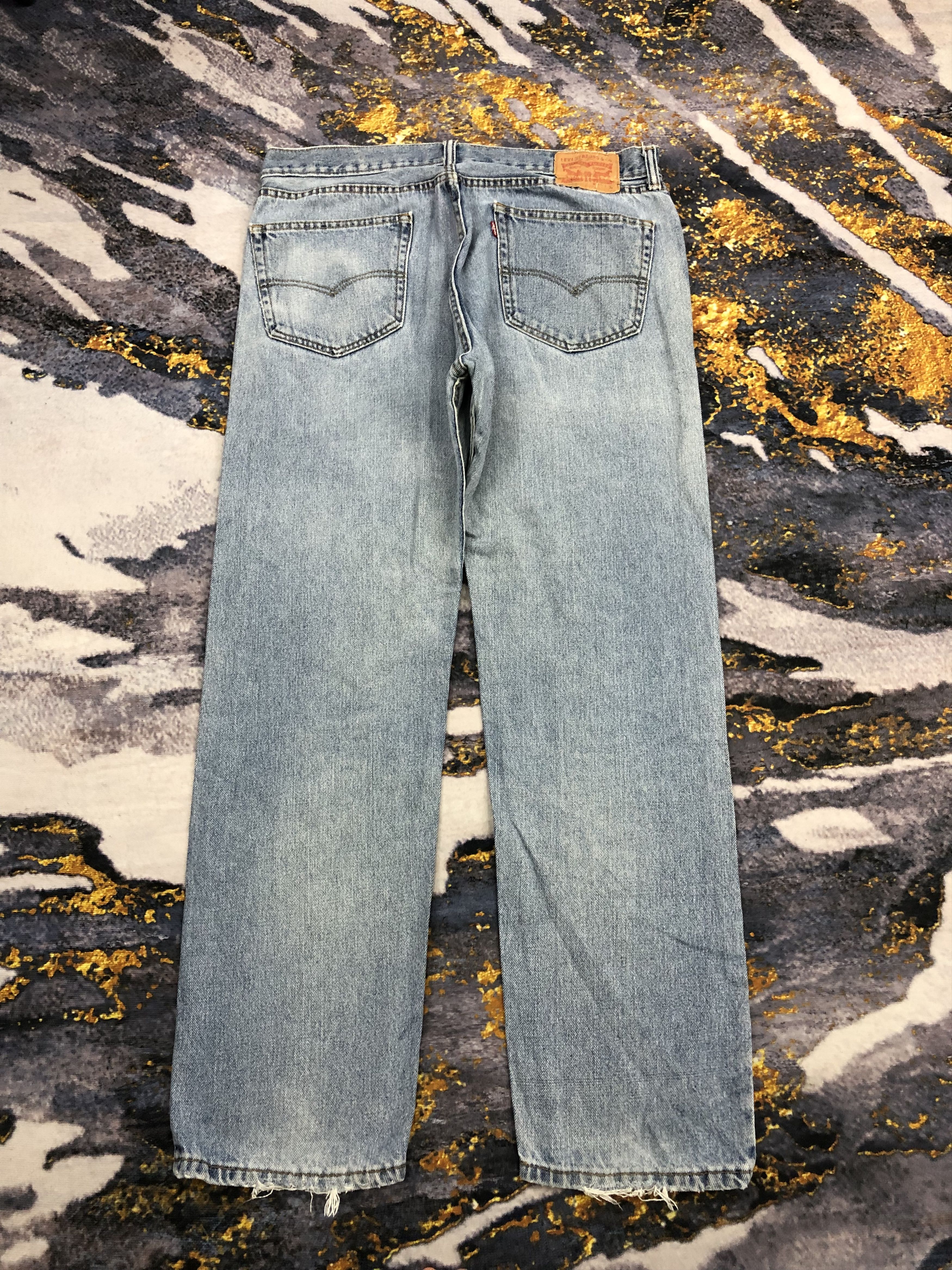 Levi's Vintage Levis 505 Light Washed Jeans DPP0159 Size US 37 - 3 Thumbnail
