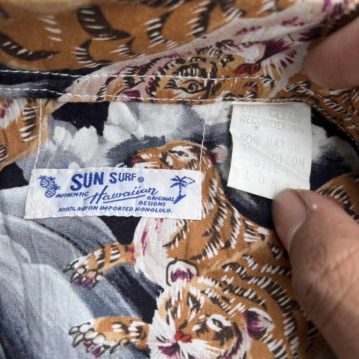 Sun Surf × Toyo Enterprises Vintage Sun Surf Tiger Open Collar Hawaiian Shirt Size US L / EU 52-54 / 3 - 7 Thumbnail