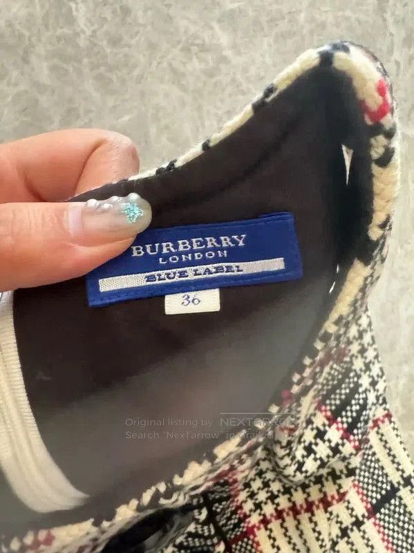 Burberry Burberry Check Wool Blend Short Sleeve Dress. Size S / US 4 / IT 40 - 4 Thumbnail