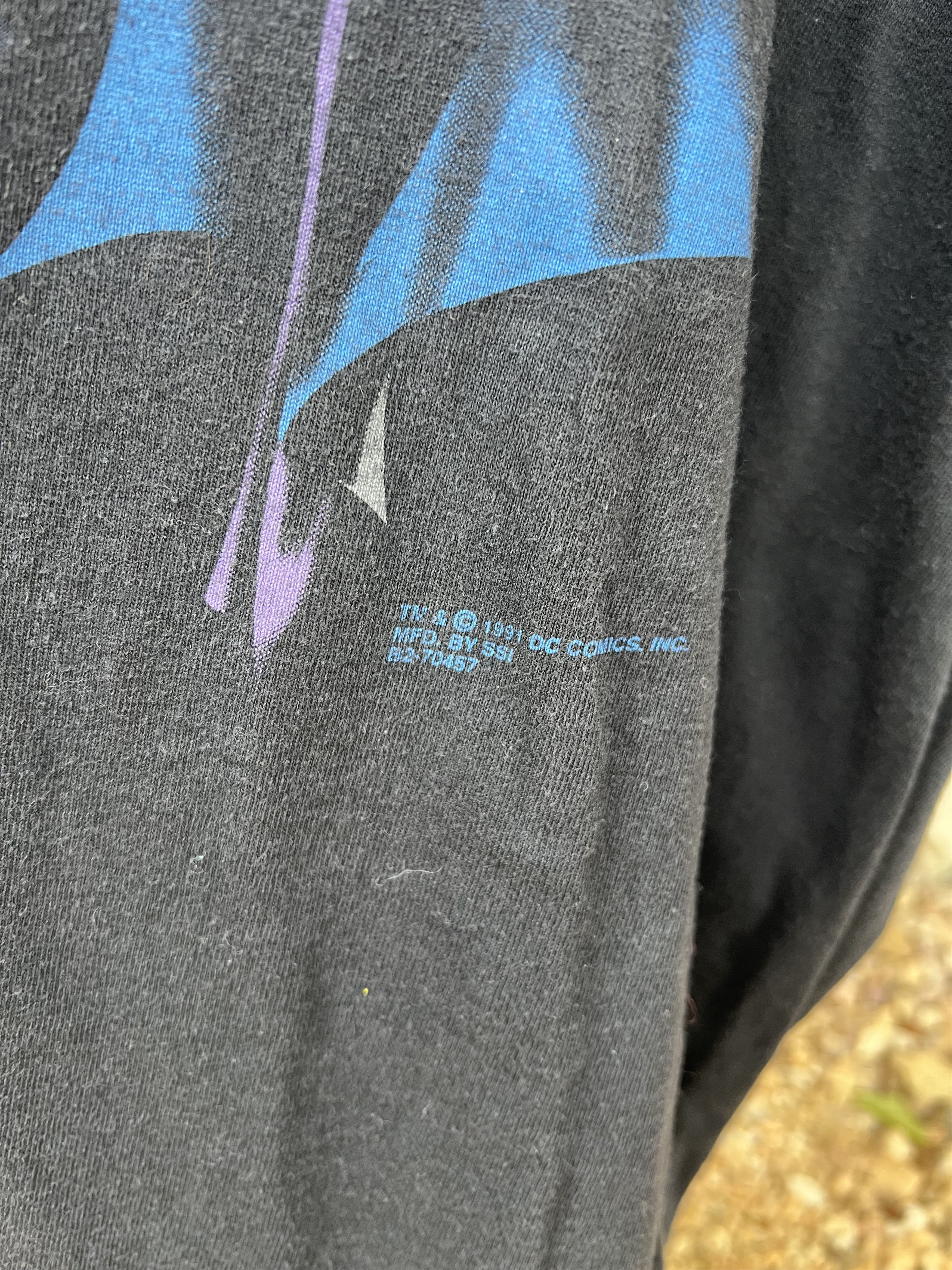 DC Comics 1991 Batman Returns Tee Tim Burton DC Comics Dark Knight Size US XL / EU 56 / 4 - 3 Thumbnail