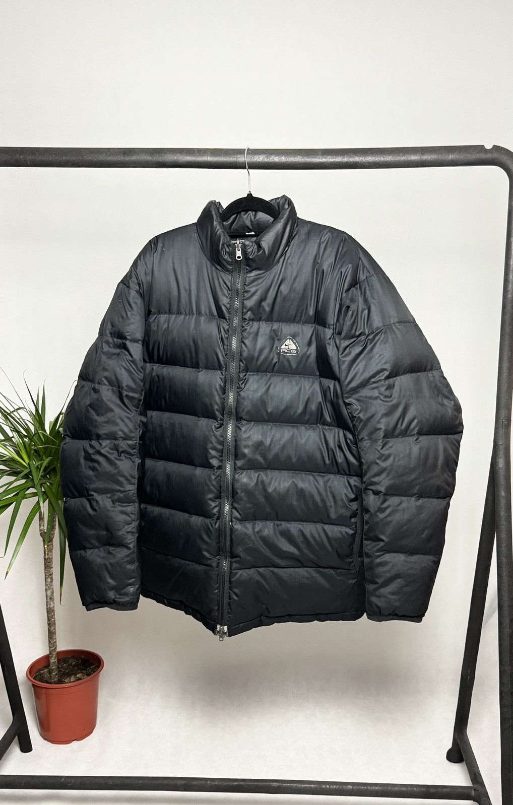 image of 90's Nike Acg Vintage Double Sided Down Jacket in Black, Men's (Size XL)