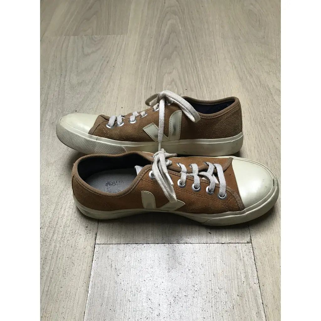 Veja Veja Taua Suede Sneakers — Camel Size US 8 / IT 38 - 4 Thumbnail