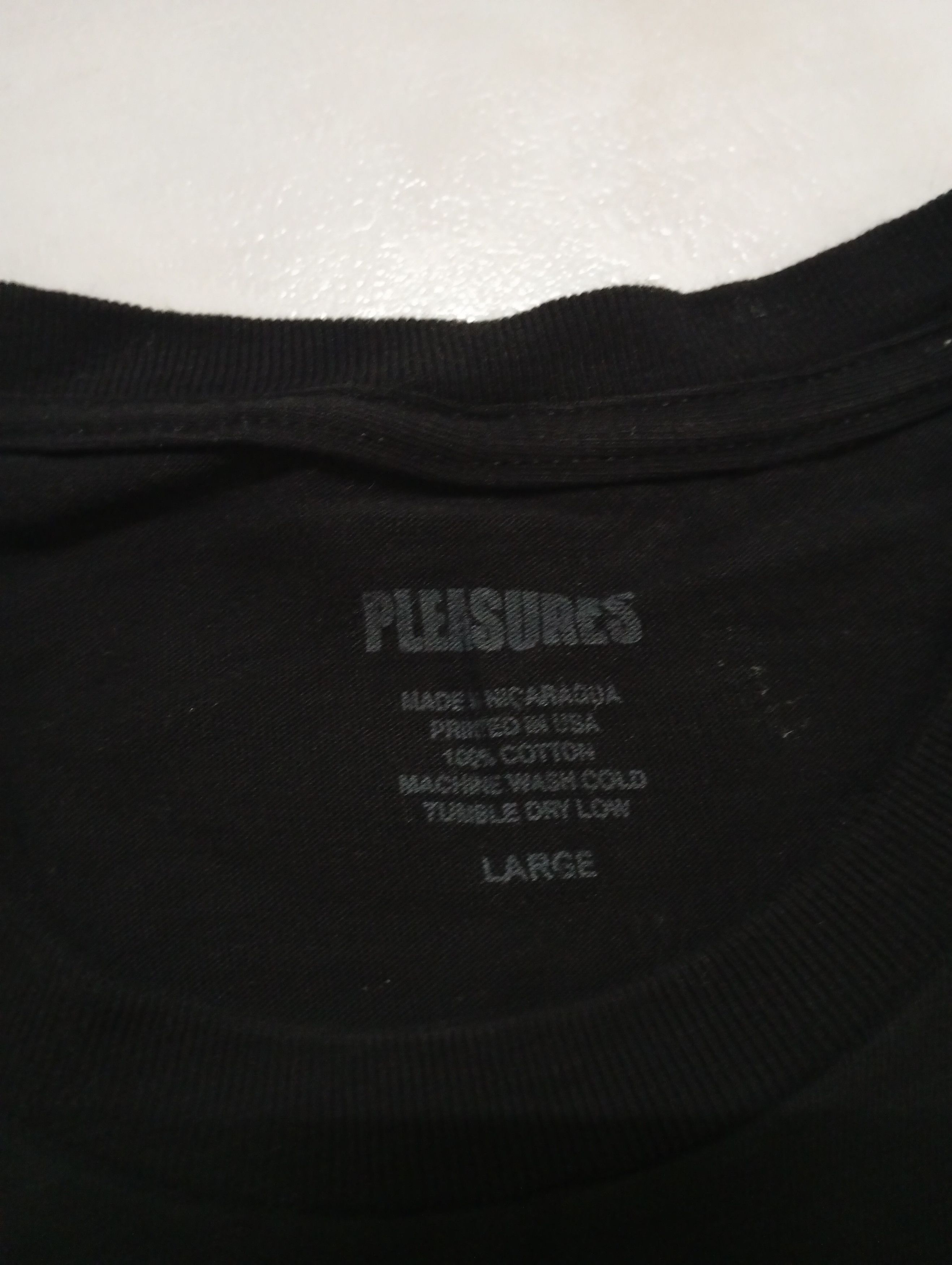 Pleasures PLEASURES X STREETWEAR RARE Size US L / EU 52-54 / 3 - 5 Thumbnail