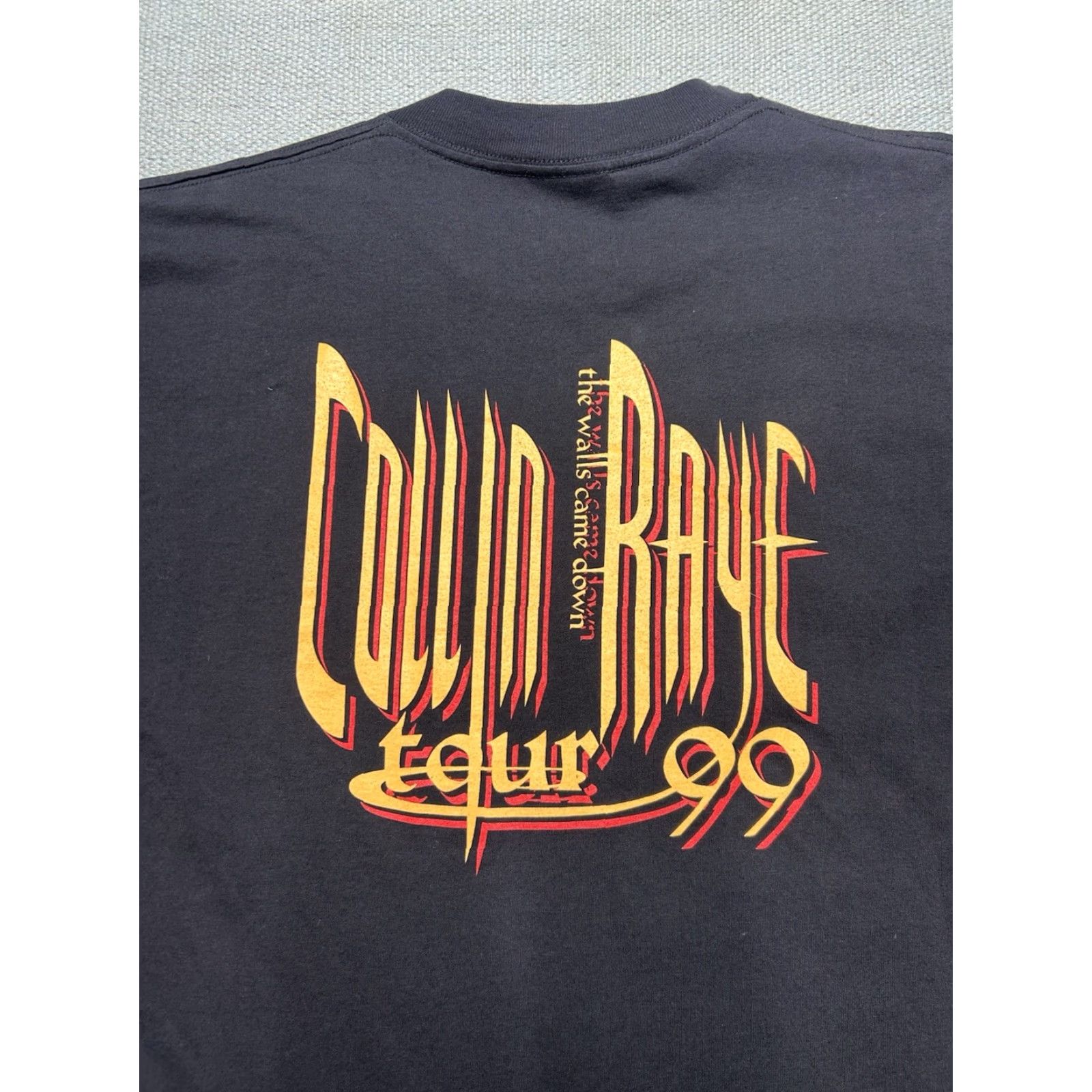 Vintage VINTAGE 90s T-Shirt Collin Raye the Walls Came Down Country Music Tour XL Men Black T-Shirt 90s Mens Size US XL / EU 56 / 4 - 7 Thumbnail