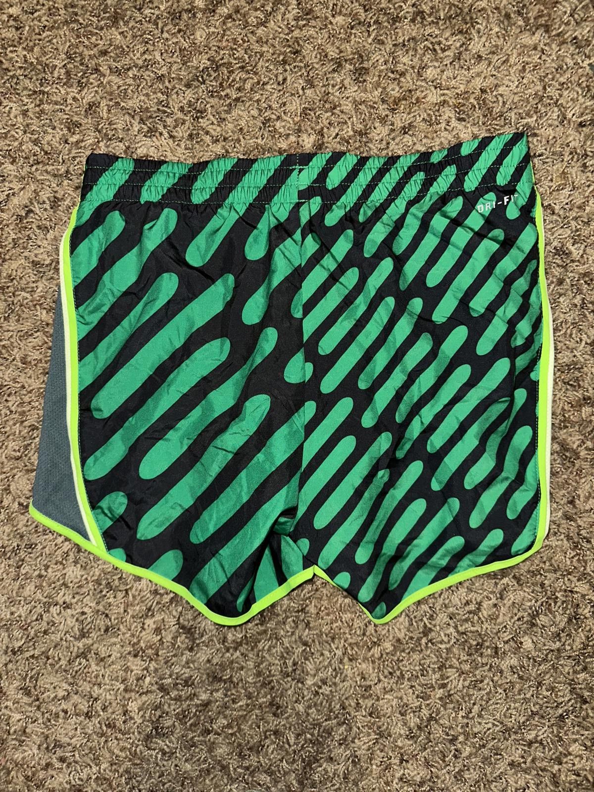 Nike Nike Women's Dri-Fit 4” Running Shorts Size 26" / US 2 / IT 38 - 4 Thumbnail