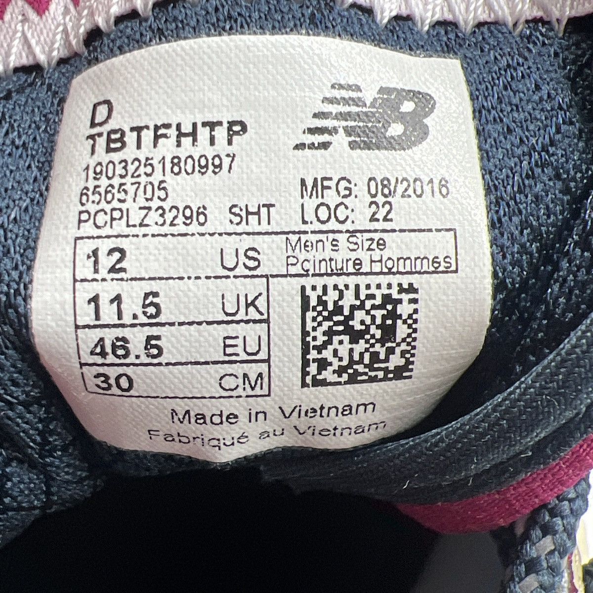 New Balance Trailbuster sand navy Size US 12 / EU 45 - 9 Thumbnail