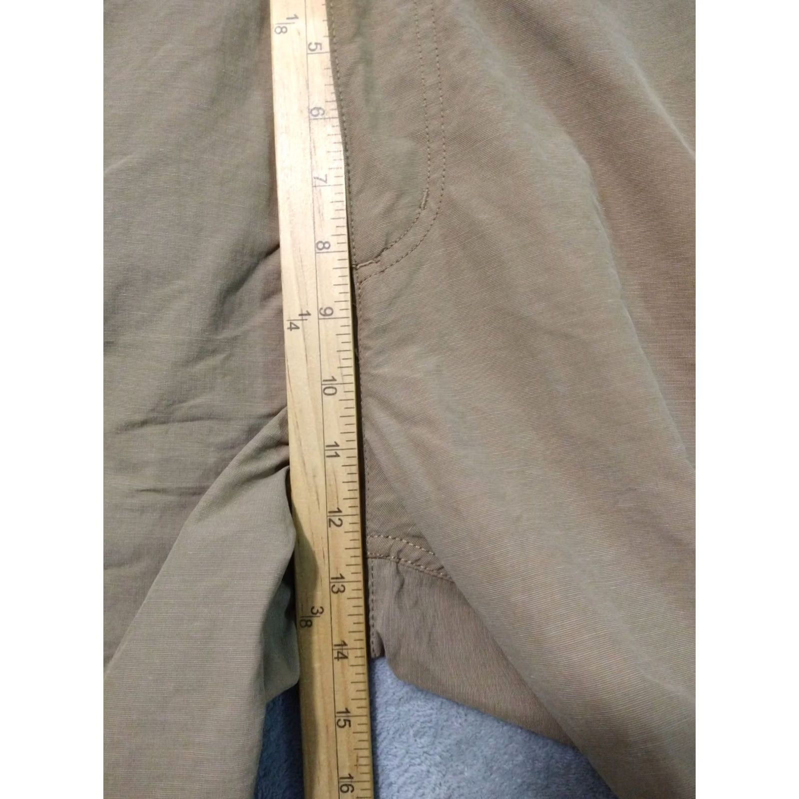 Eddie Bauer Eddie Bauer Shorts Mens 38 Beige Travex Cargo High Rise Hiking Outdoor Nylon Cargo Pocket Size US 38 / EU 54 - 4 Thumbnail