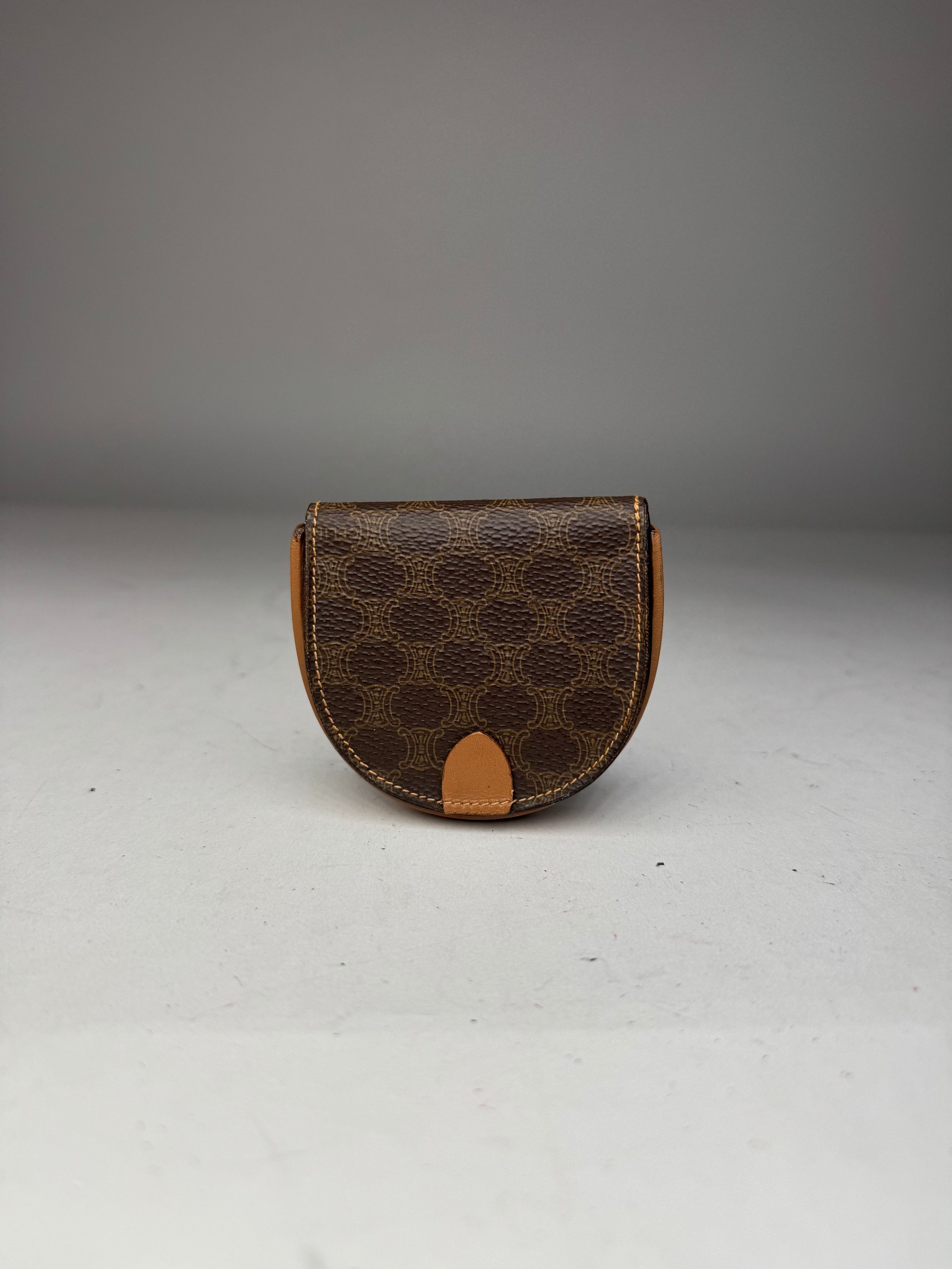 Celine Vintage Triomphe Monogram Leather Purse Brown Size ONE SIZE - 1 Thumbnail