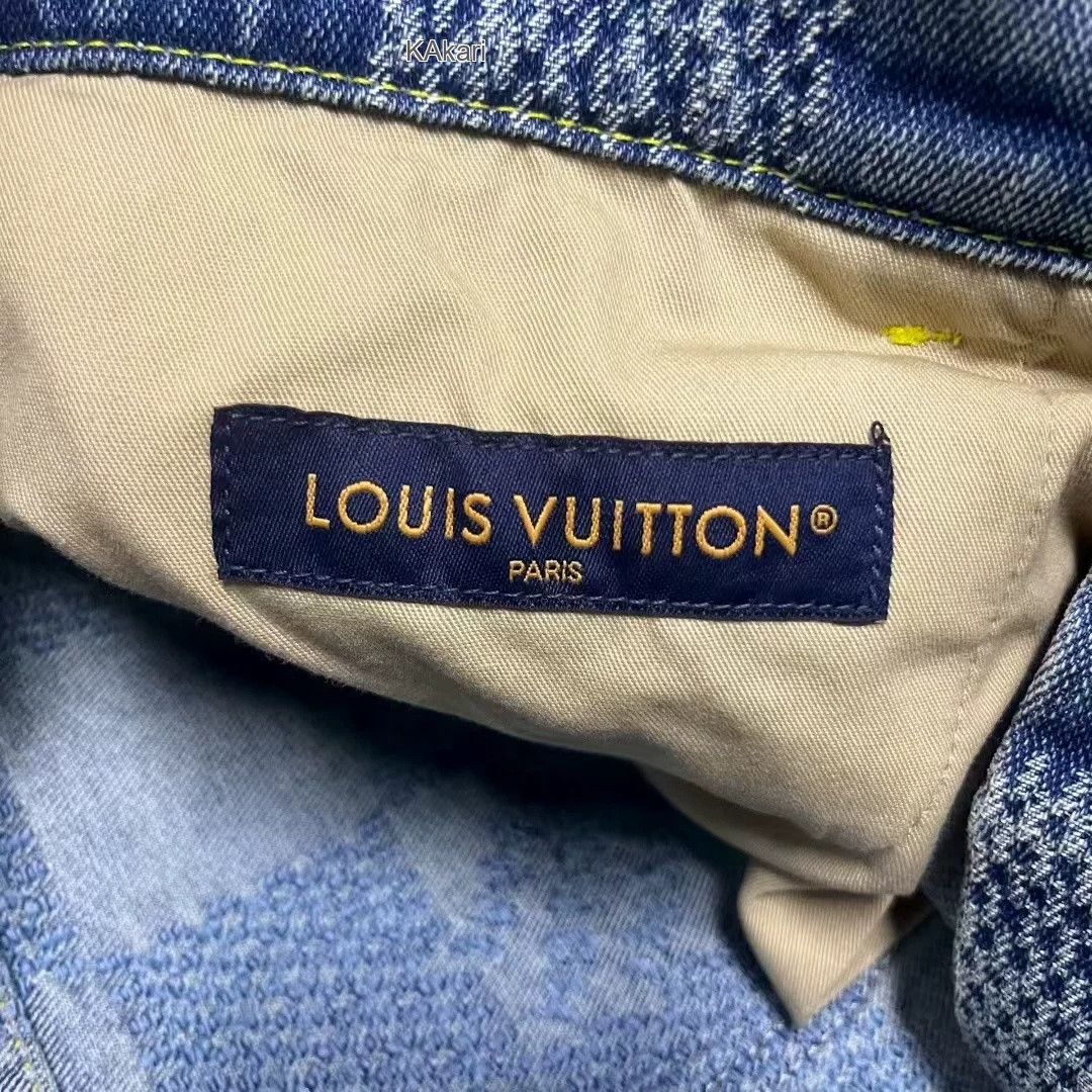 Louis Vuitton Louis Vuitton Blue Check Mid-Rise Straight Jeans Size US 26 / EU 42 - 1 Thumbnail