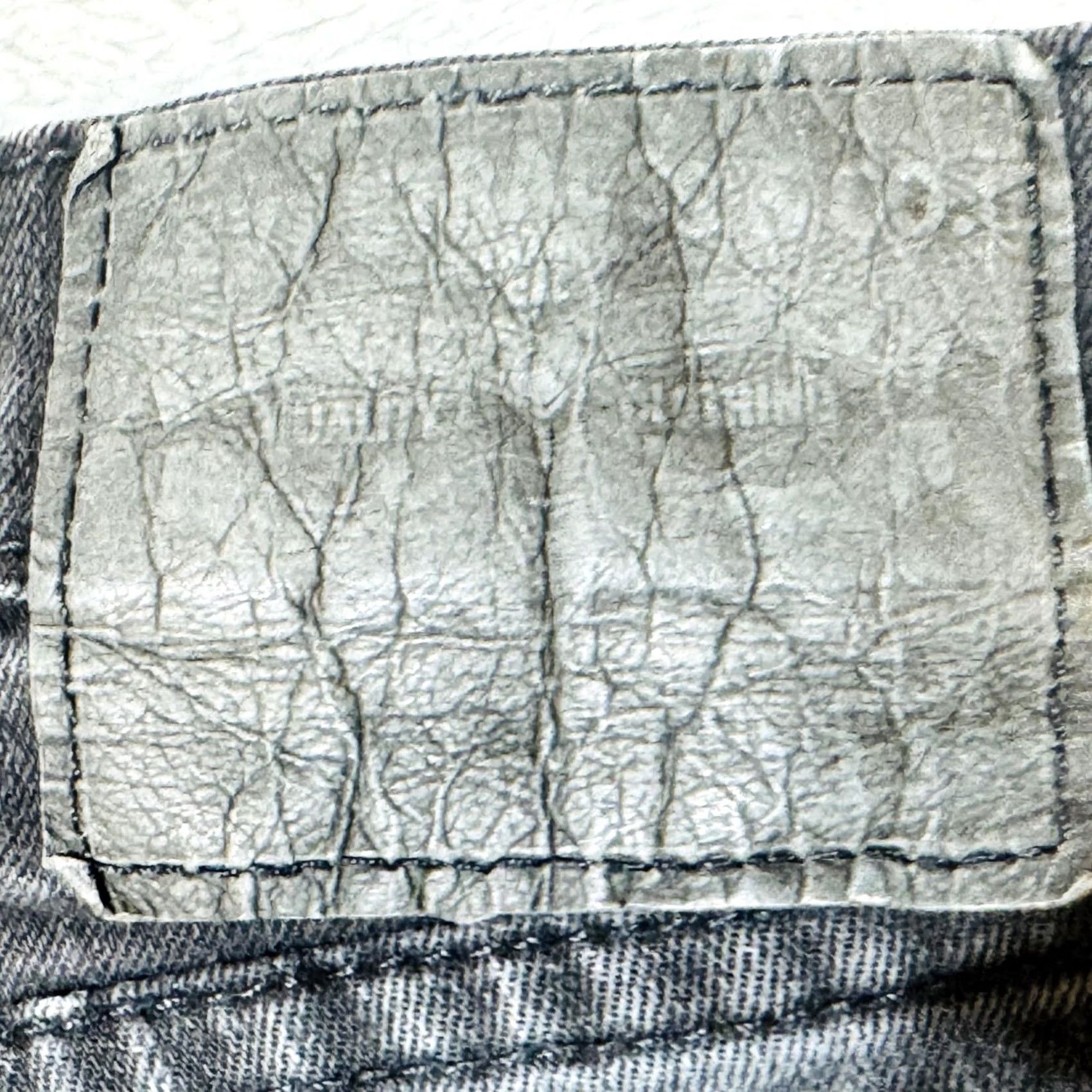 Levi's Levi's 511 Jeans Mens 29x32 Black Charcoal Wash Slim Skinny Zip Fly Denim Distressed Pockets 5-Pocket Size US 29 - 4 Thumbnail
