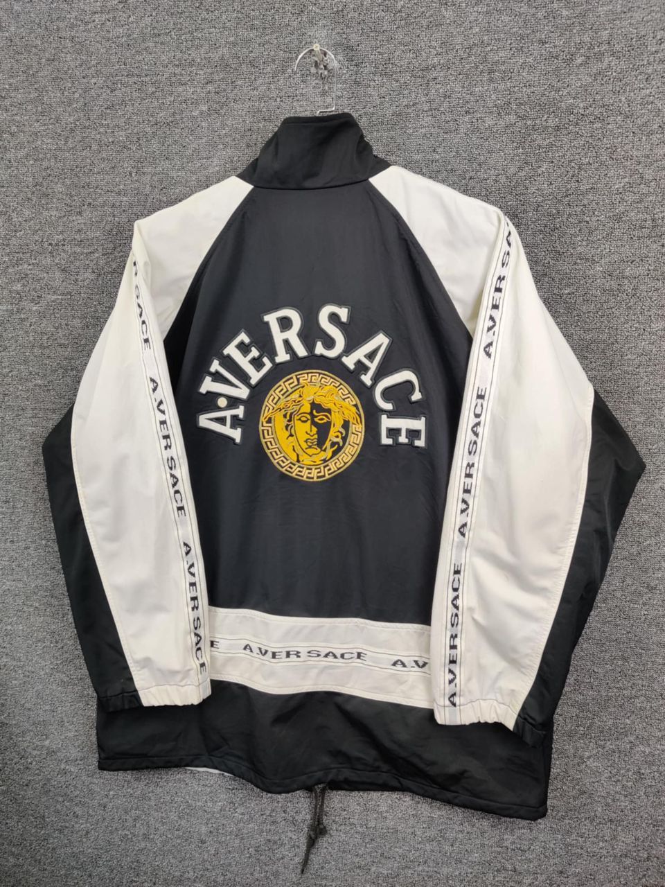 Versace Vintage A.Versace Embroidery Light Jacket Size US L / EU 52-54 / 3 - 2 Thumbnail