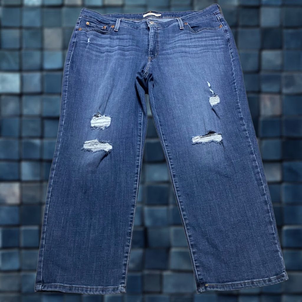 Levi's Levis Jeans Womens Plus 22W Boyfriend High Rise Distressed Denim Blue Size 40" / US 18 - 1 Thumbnail
