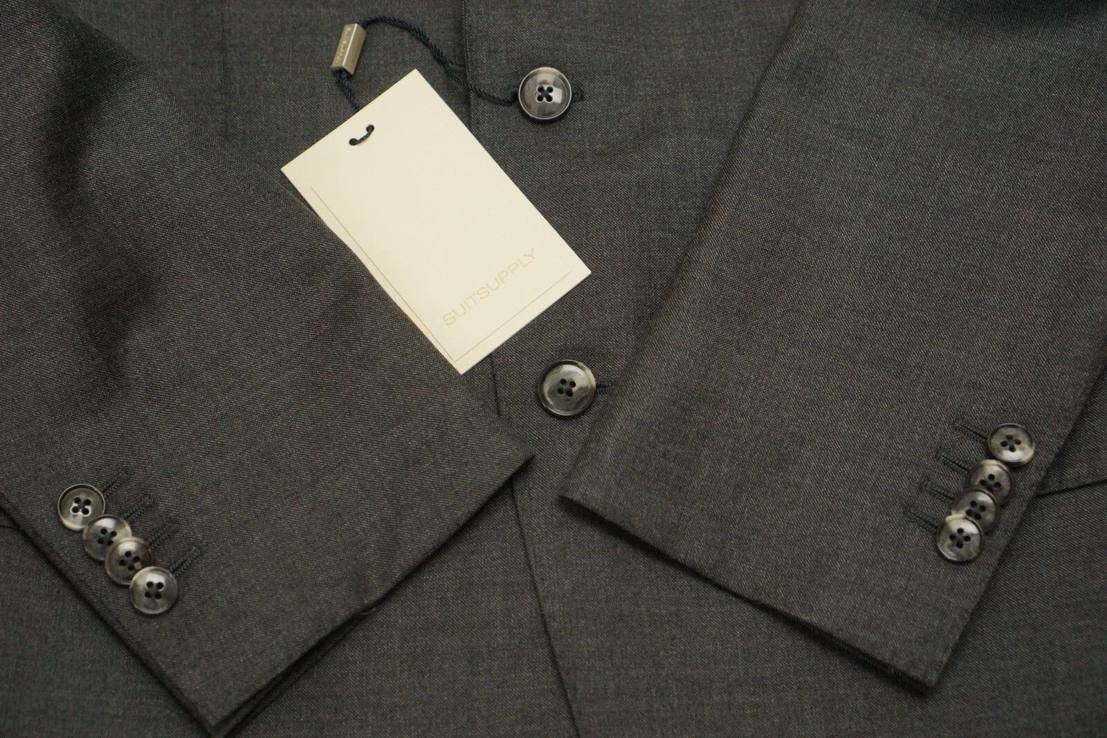 Suitsupply Men Suitsupply 3 Piece Suit Dark Grey Lazio 110's Wool US36 Size 36R - 5 Thumbnail