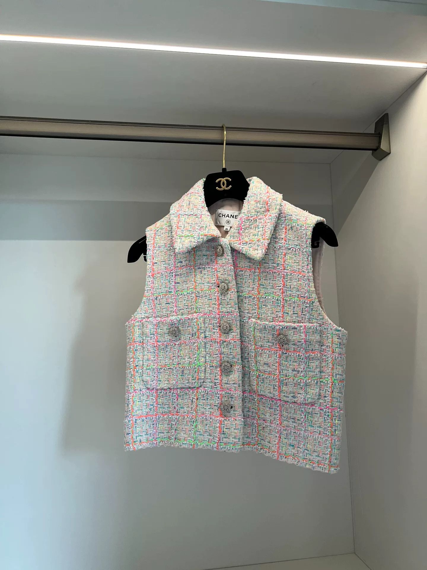 Chanel Chanel 24C Tweed Vest Size 36 Size US S / EU 44-46 / 1 - 1 Thumbnail