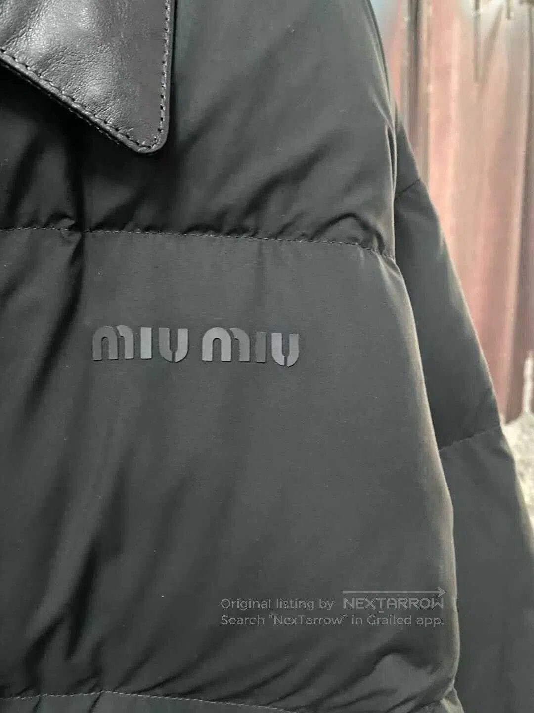 Miu Miu black puffer coat with leather collar. Size S / US 4 / IT 40 - 5 Thumbnail