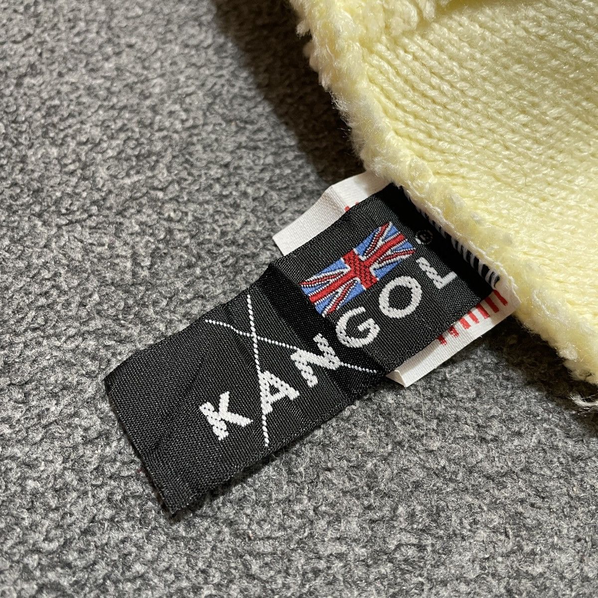 Kangol Vintage Kangol Stripe Beanie Hat Size ONE SIZE - 4 Thumbnail