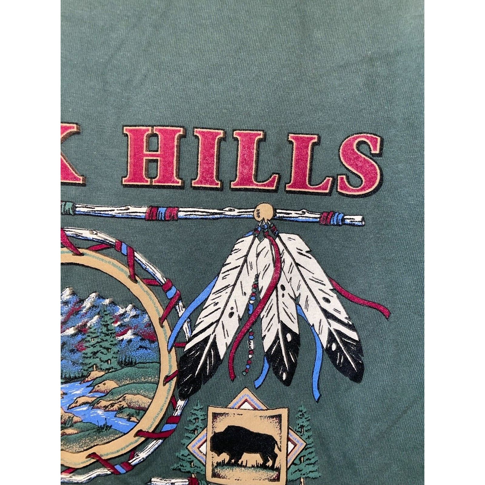 Vintage Vintage Black Hills Shirt South Dakota Native Tee VTG 90s Size US L / EU 52-54 / 3 - 4 Thumbnail