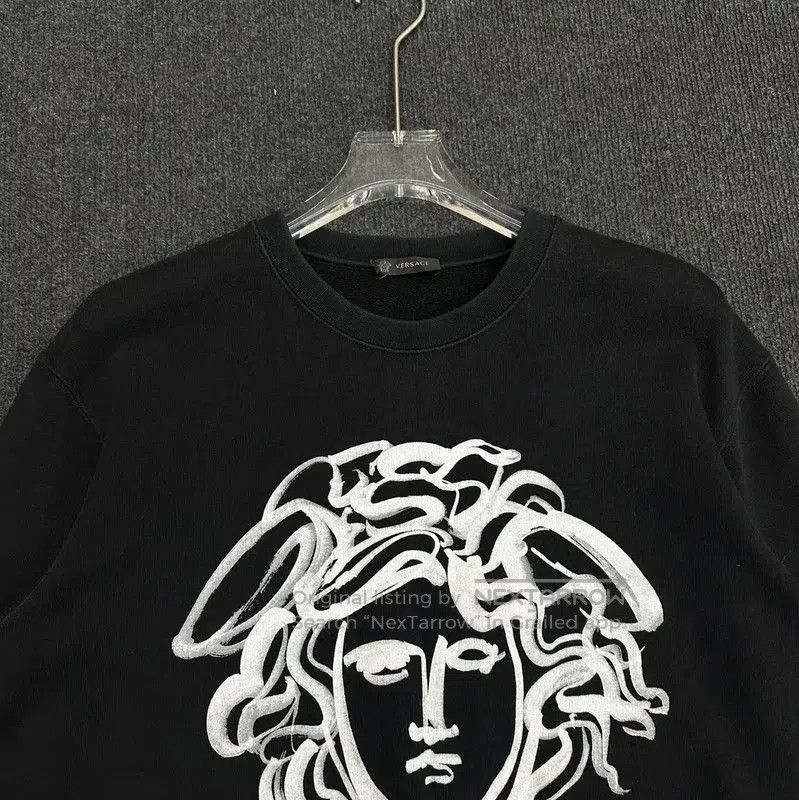 Versace Versace Black Cotton Graphic Long Sleeve Sweatshirt . Size US XL / EU 56 / 4 - 4 Thumbnail