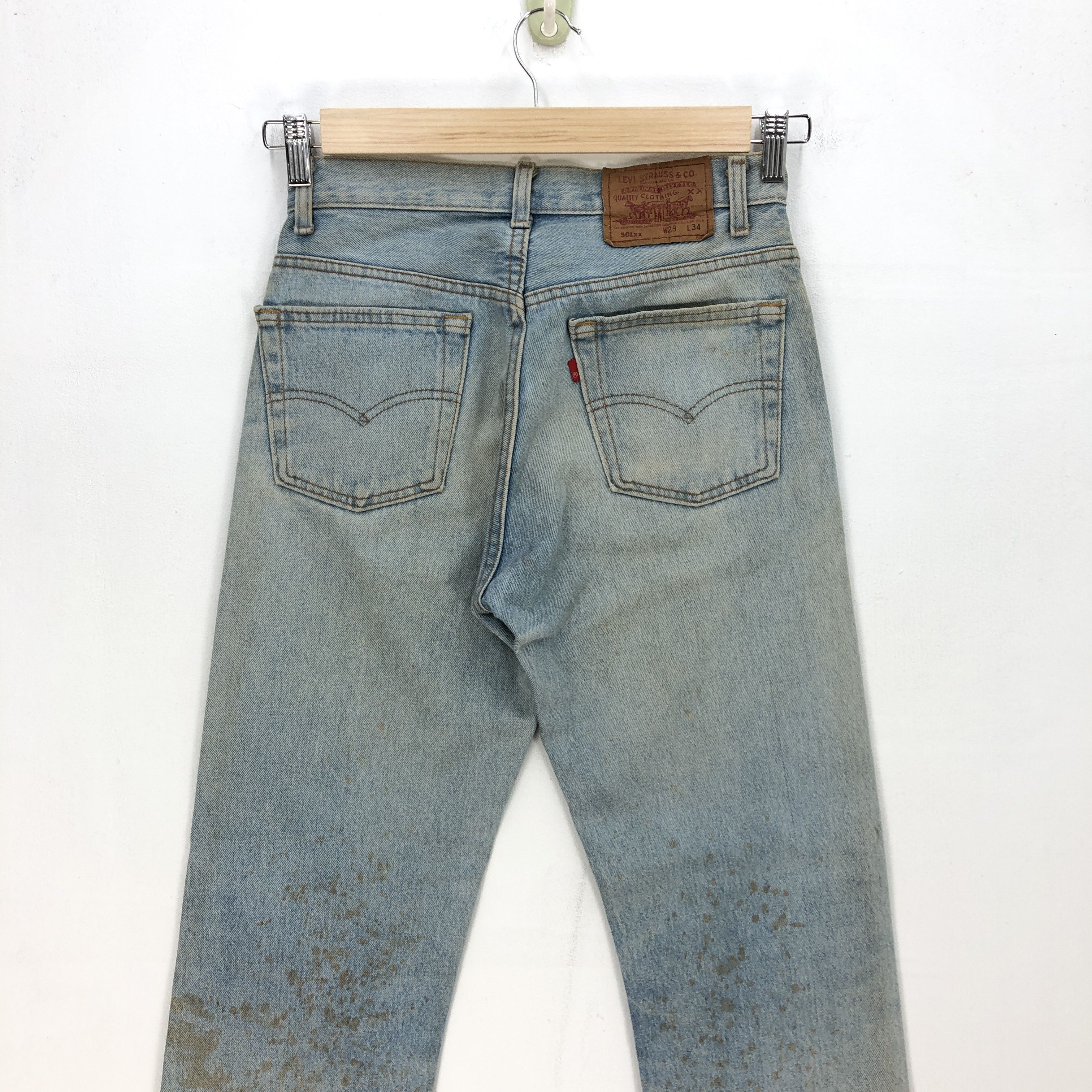 Levi's Vintage Levi's 501xx Sun Faded Jeans Levis Light Wash Denim Size 28" / US 6 / IT 42 - 4 Thumbnail
