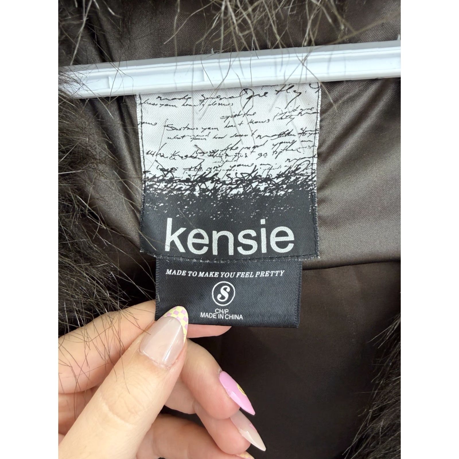 Vintage Kensie Womens Vest Small Brown Faux Fur Sleeveless Lined Open Front Vest Womens N/Women's Vest Brown Fur Trim Open Front Sleeveless Casual Travel 90s? Size S / US 4 / IT 40 - 3 Thumbnail