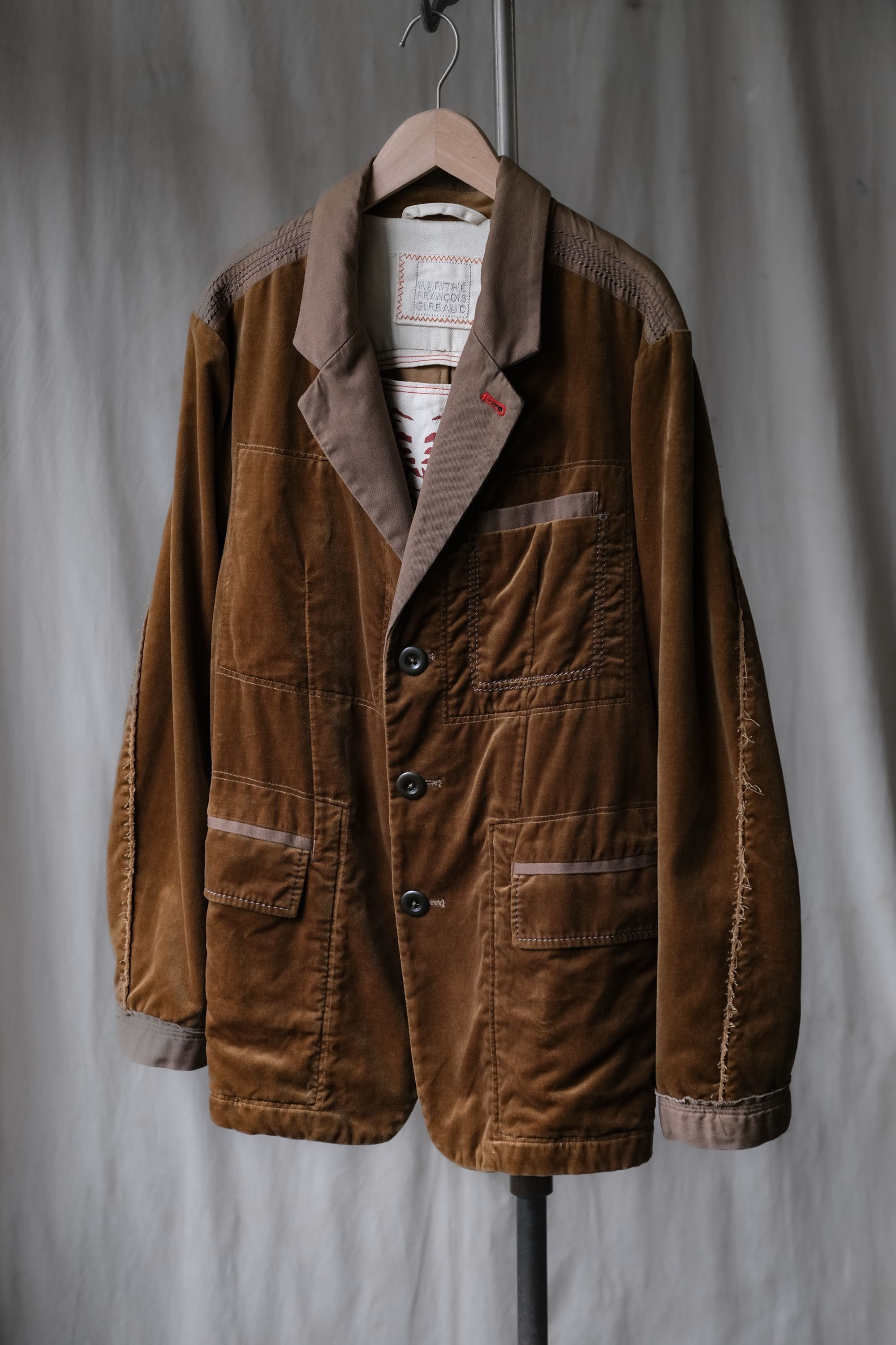 Marithe + Francois Girbaud Marithe Francois Girbaud 2000’s Velvet Blazer Size 40R - 1 Thumbnail