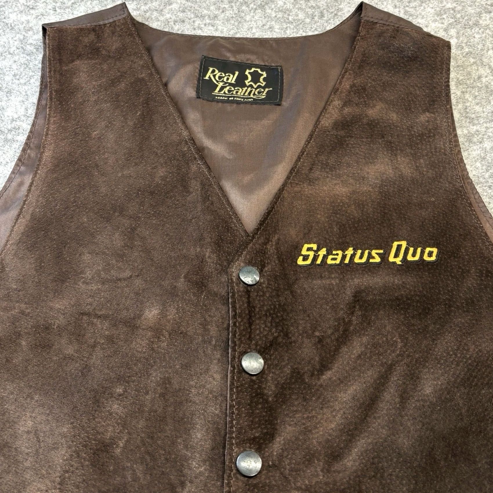 Vintage VINTAGE Real Leather Vest Waistcoat Medium Mens brown made in England Rare Pre Loved Size US M / EU 48-50 / 2 - 3 Thumbnail