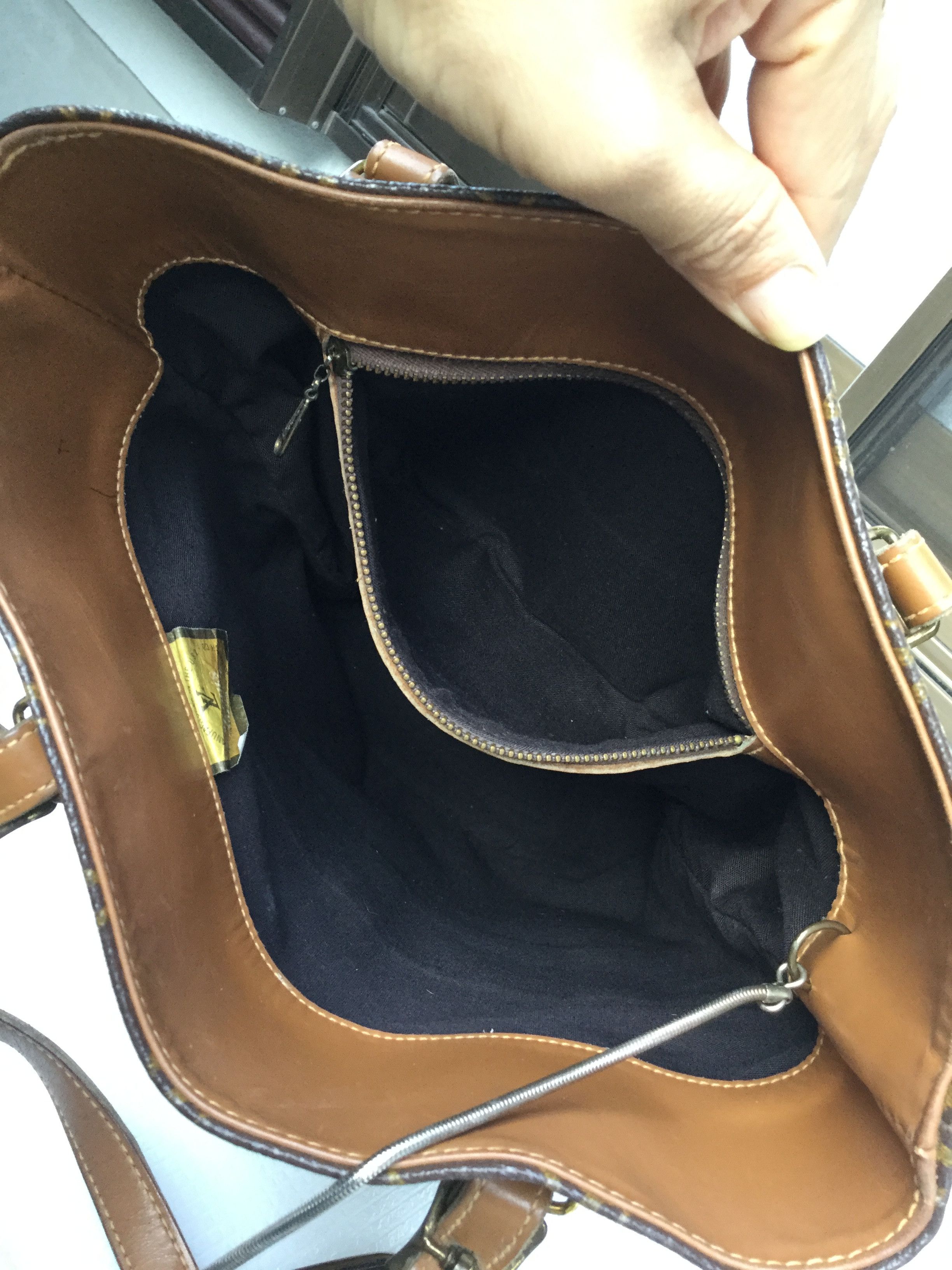 Louis Vuitton Louis Vuitton French Co. Monogram Bucket Bag Pouch Size ONE SIZE - 2 Thumbnail