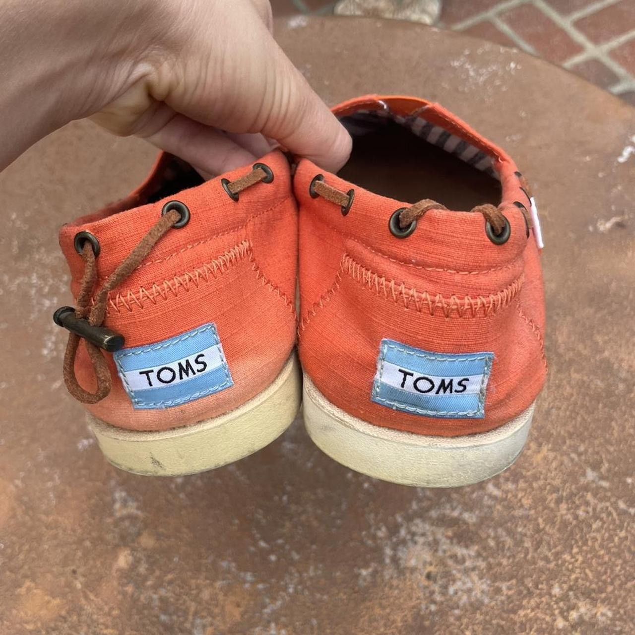 Toms Orange TOMS slip-on shoes men’s size 8 Size US 8 / EU 41 - 4 Thumbnail