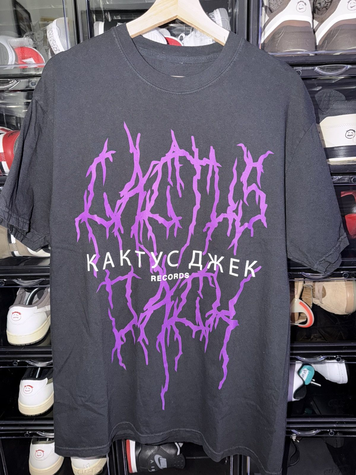 Travis Scott Travis Scott Astroworld Festival Tee Size US L / EU 52-54 / 3 - 2 Thumbnail