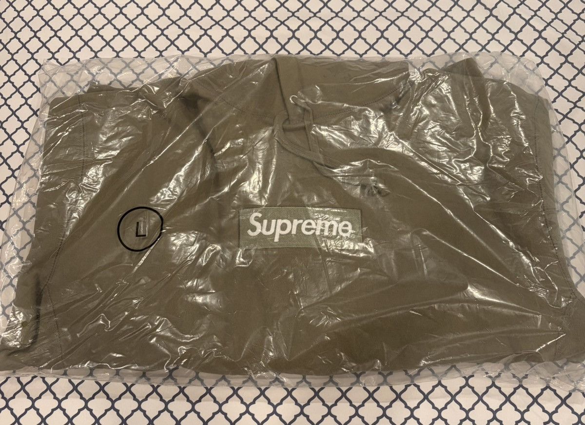 Supreme Supreme Box Logo Hooded Sweatshirt (FW25) Olive Size US L / EU 52-54 / 3 - 2 Thumbnail