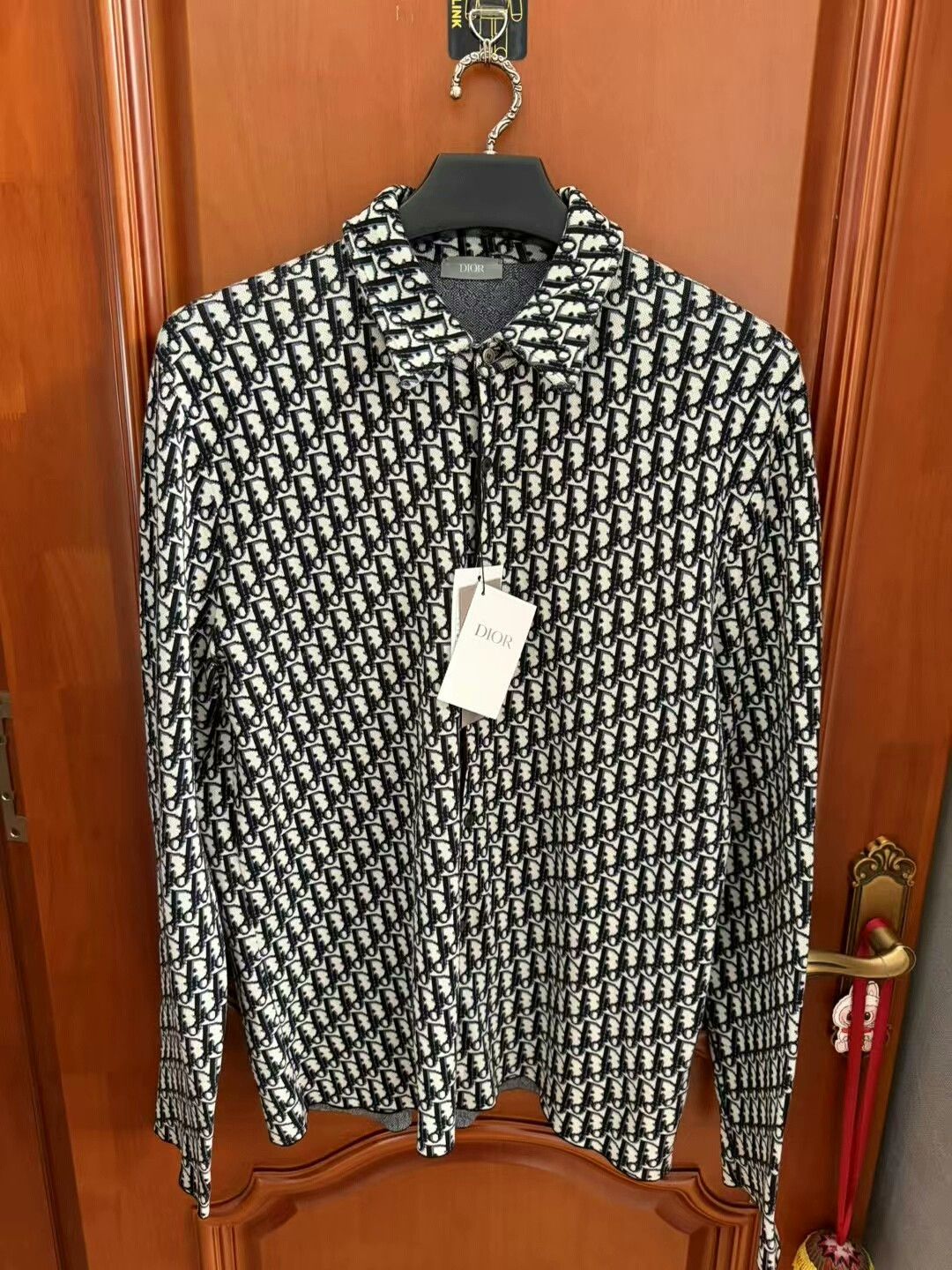 Dior dior logo long sleeve knit shirt size large Size US L / EU 52-54 / 3 - 1 Thumbnail