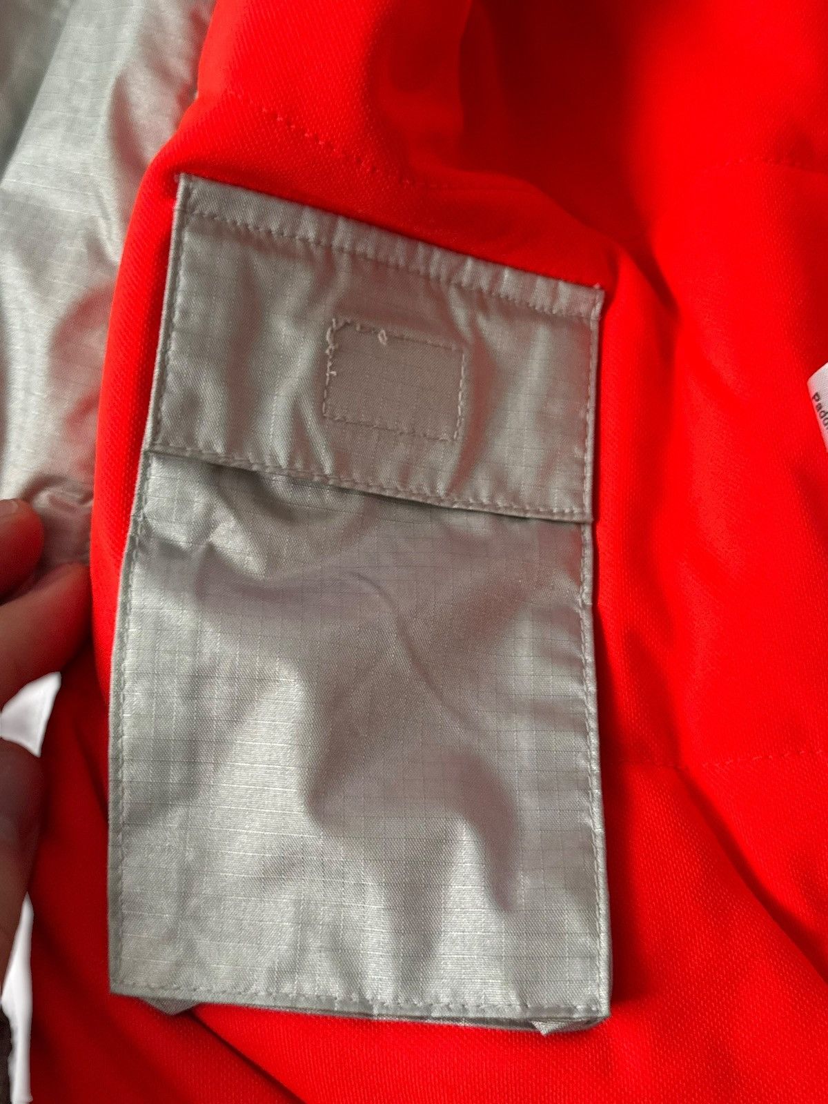Mercedes-Benz Mercedes Benz McLaren Vodafone F1 Vest Gilet Small Size US S / EU 44-46 / 1 - 10 Thumbnail