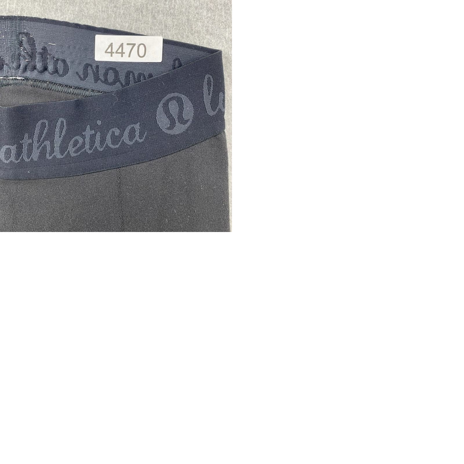 Lululemon Lululemon Athletica Compression Seamless Leggings Womens 2 Black Logo Waistband Athleisure Modern Yoga Gym Running Size 26" / US 2 / IT 38 - 9 Thumbnail