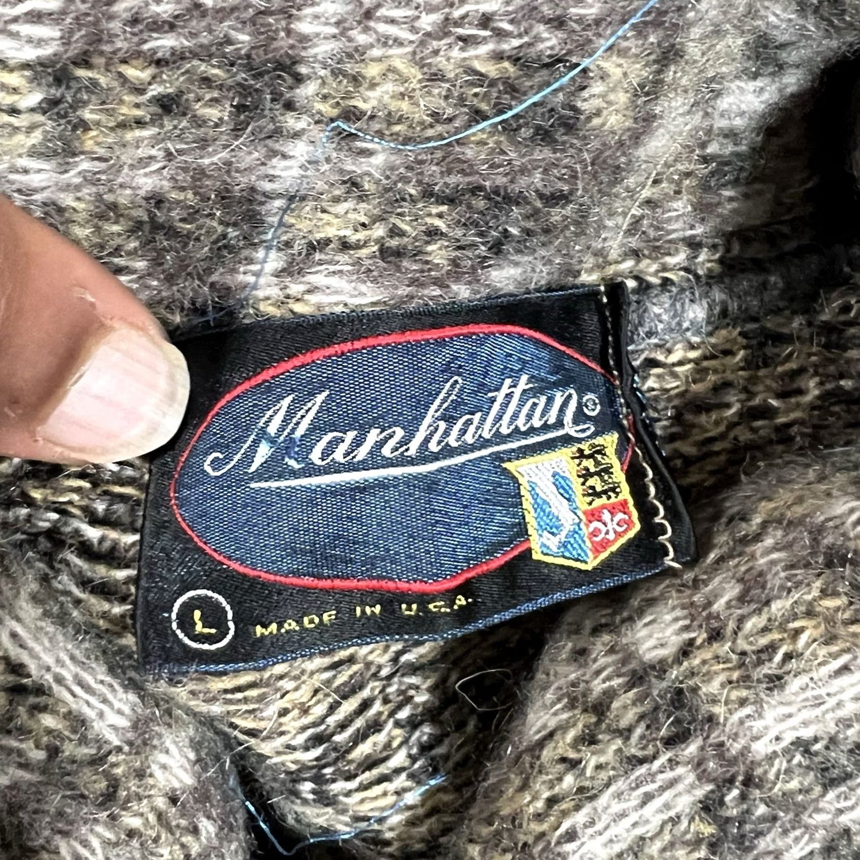 Vintage VINTAGE Manhattan Sweater Shirt Mens L Beige USA Collared Pullover Shawl Collar Patterned Grandpa Size L Size US L / EU 52-54 / 3 - 4 Thumbnail
