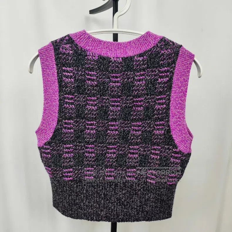 Chanel Chanel Pink and gray woollen knitted vest Size XS / US 0-2 / IT 36-38 - 2 Thumbnail